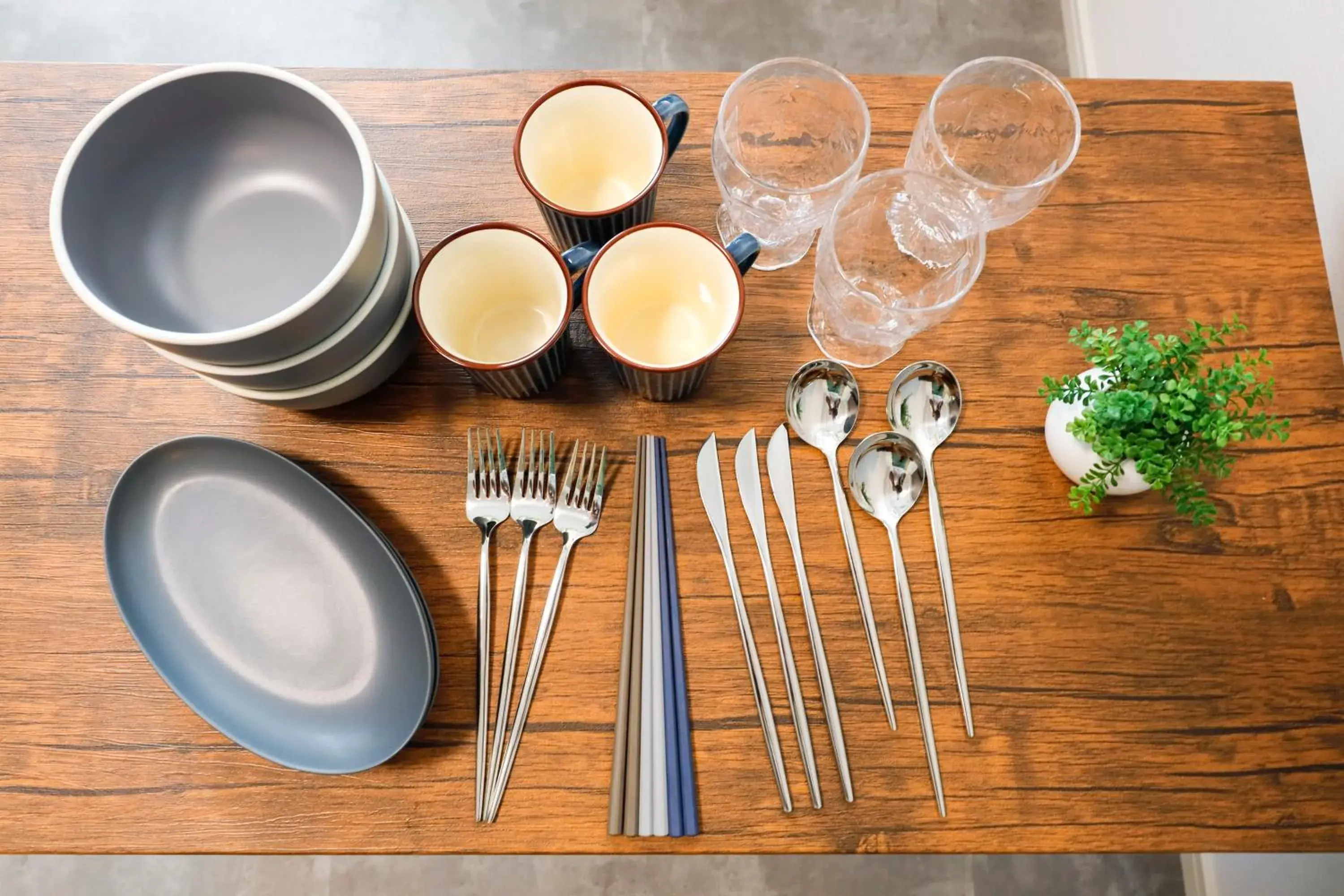 One-Bedroom Apartment in Seaside Tamachi by Tranova One-Bedroom Apartment in Seaside Tamachi by Tranova