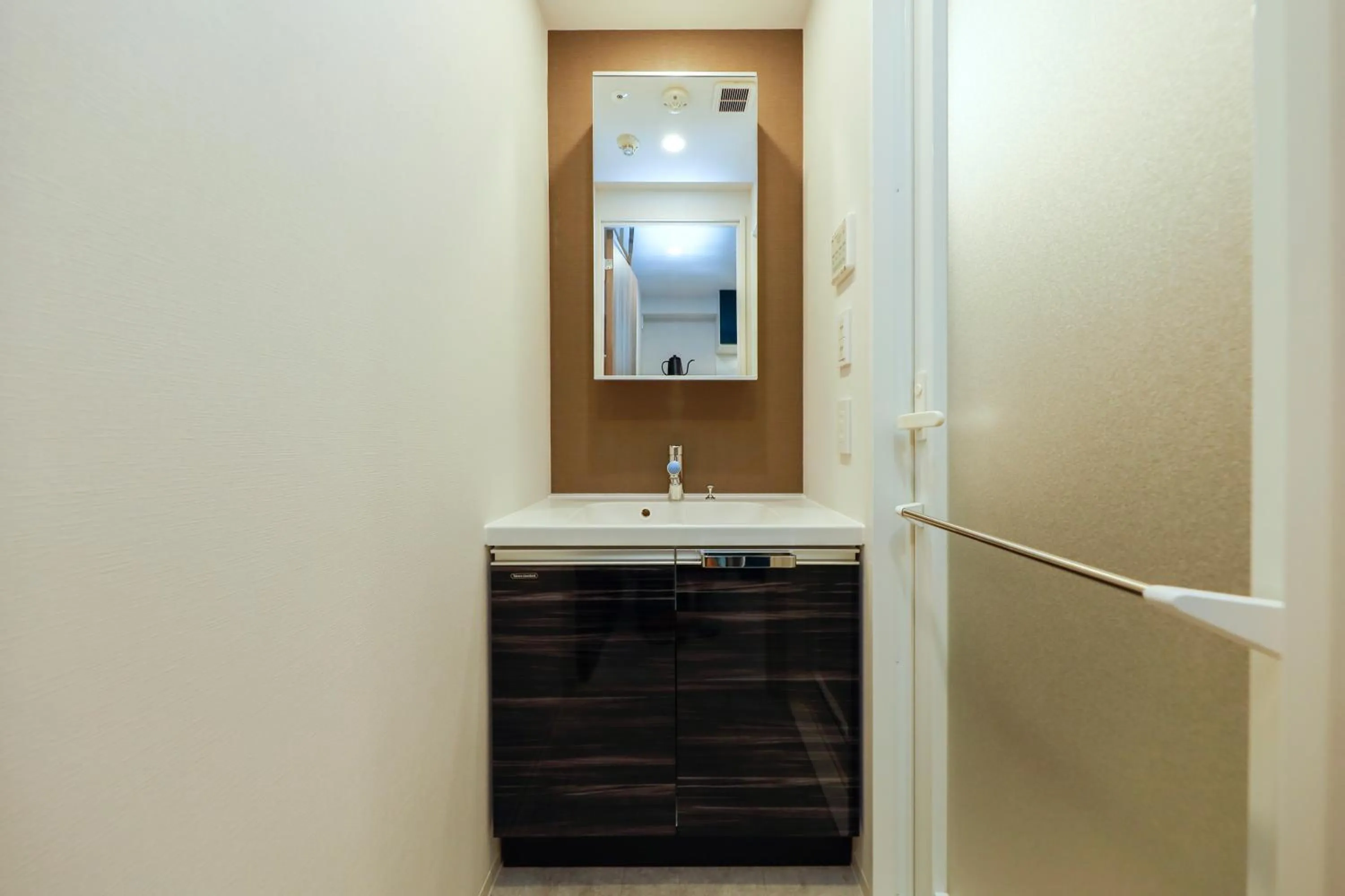 Seaside Tamachi by Tranova