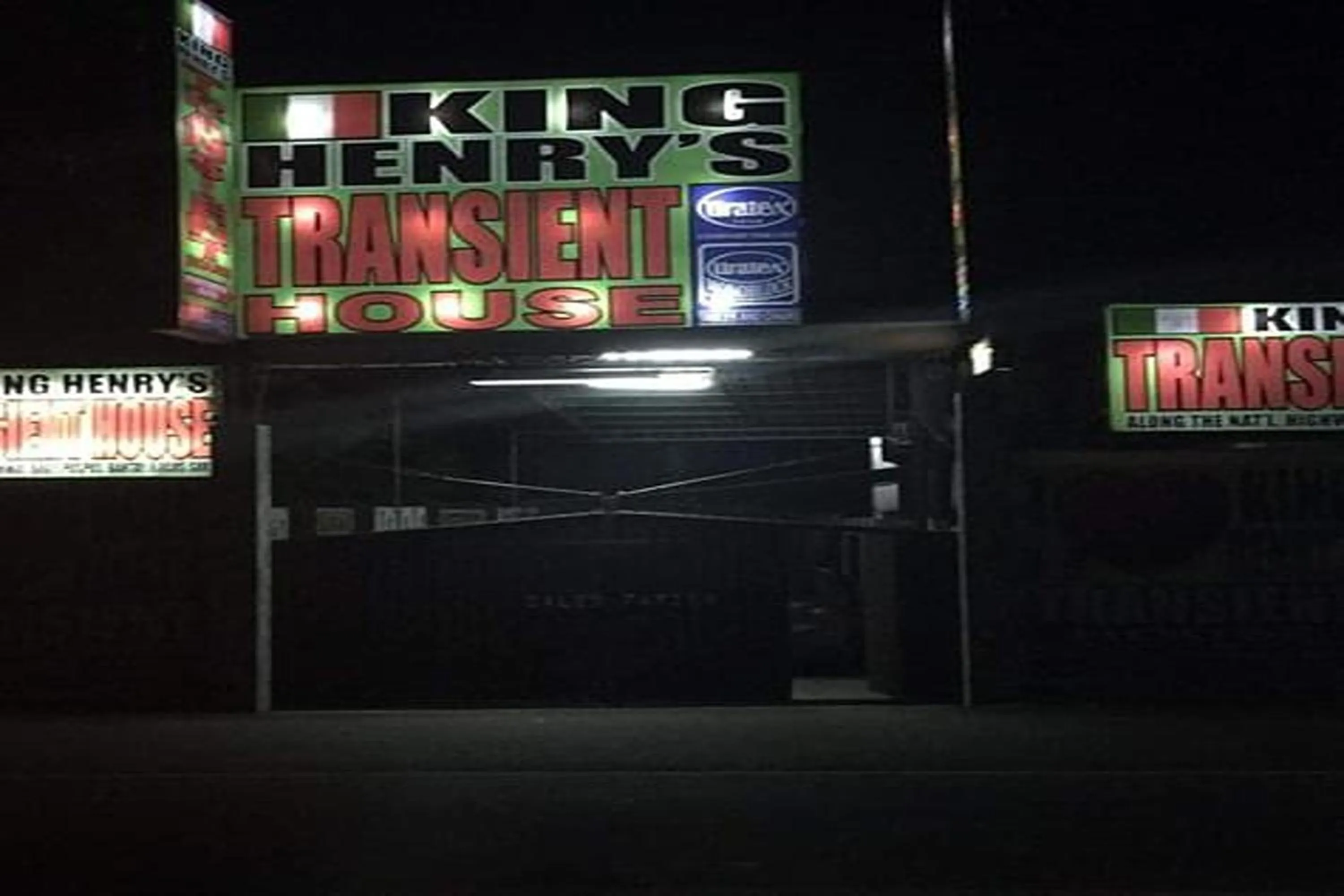 Night in King Henry's Transient House