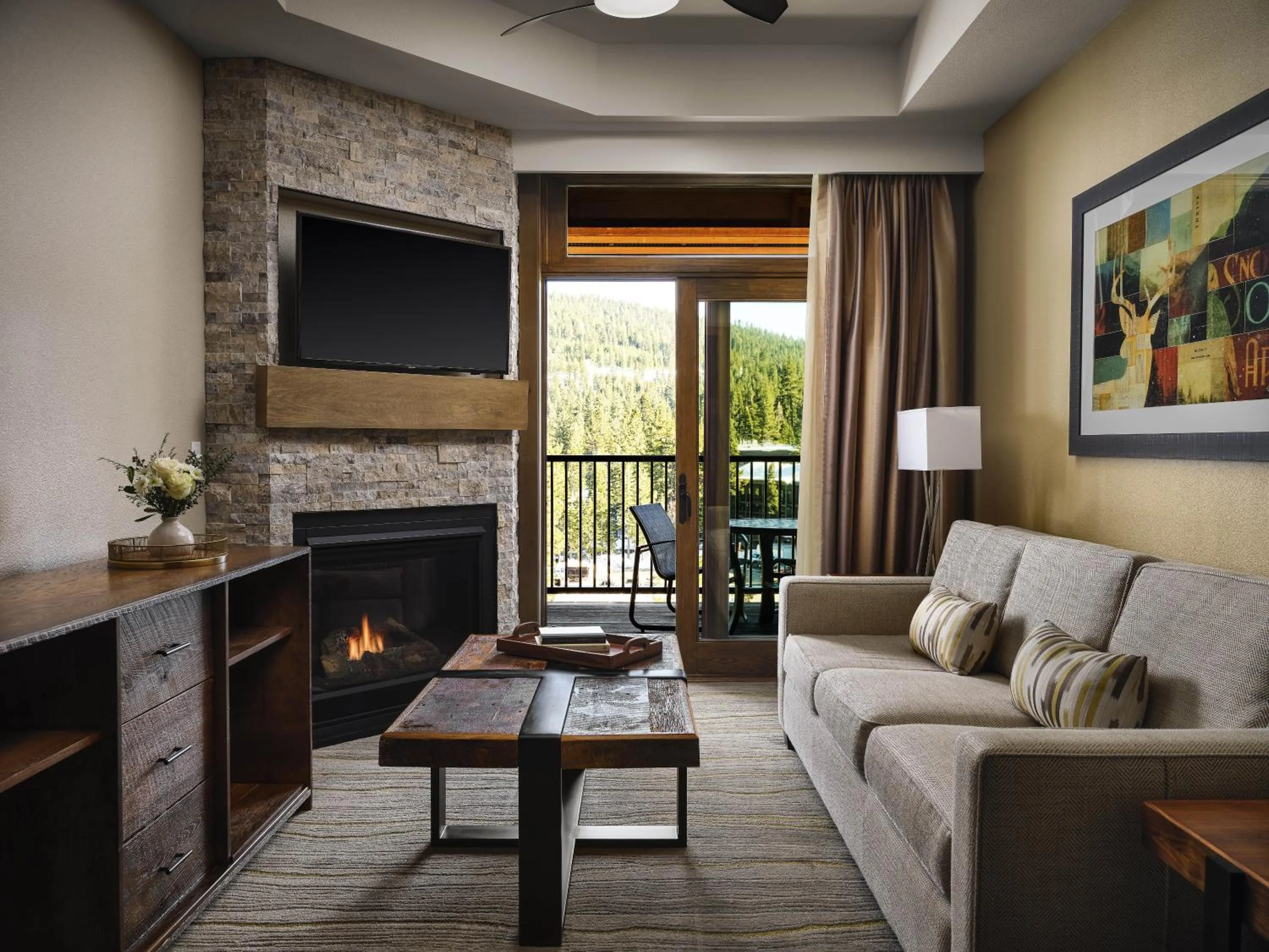 Living room in Hyatt Vacation Club at Northstar Lodge