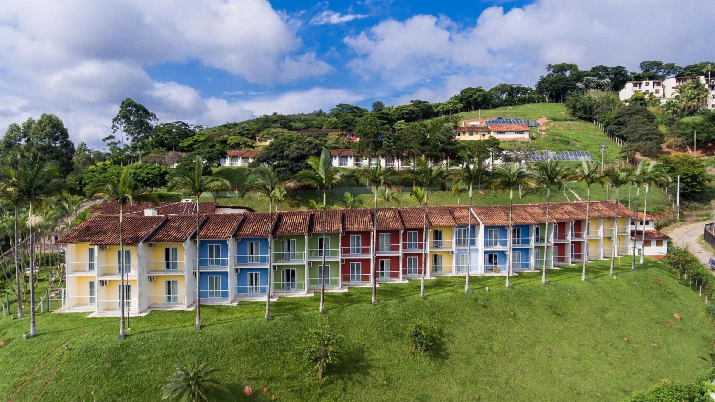 Facade/entrance in Mundial Parque Hotel
