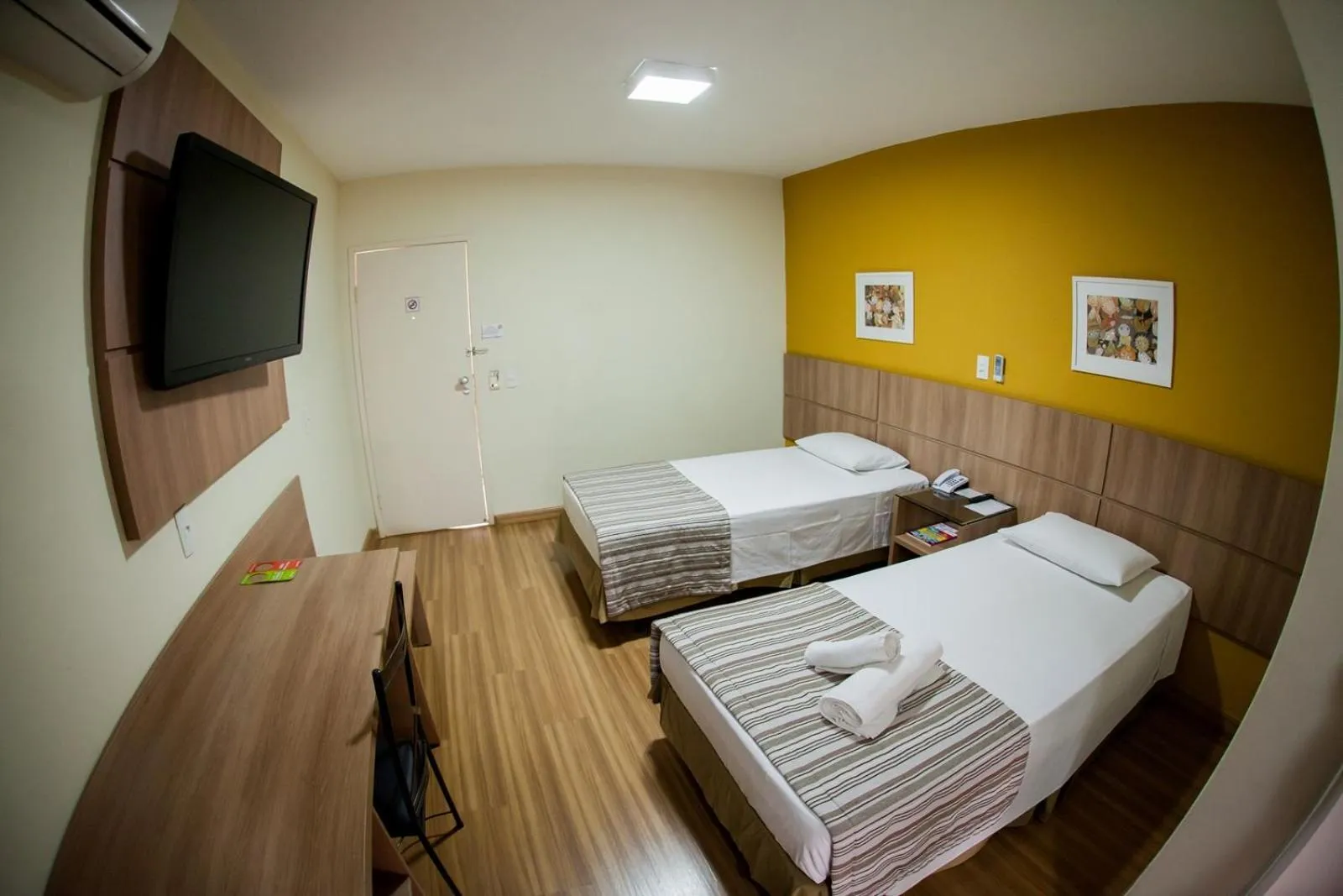 Executive Twin Room - single occupancy in Mundial Parque Hotel