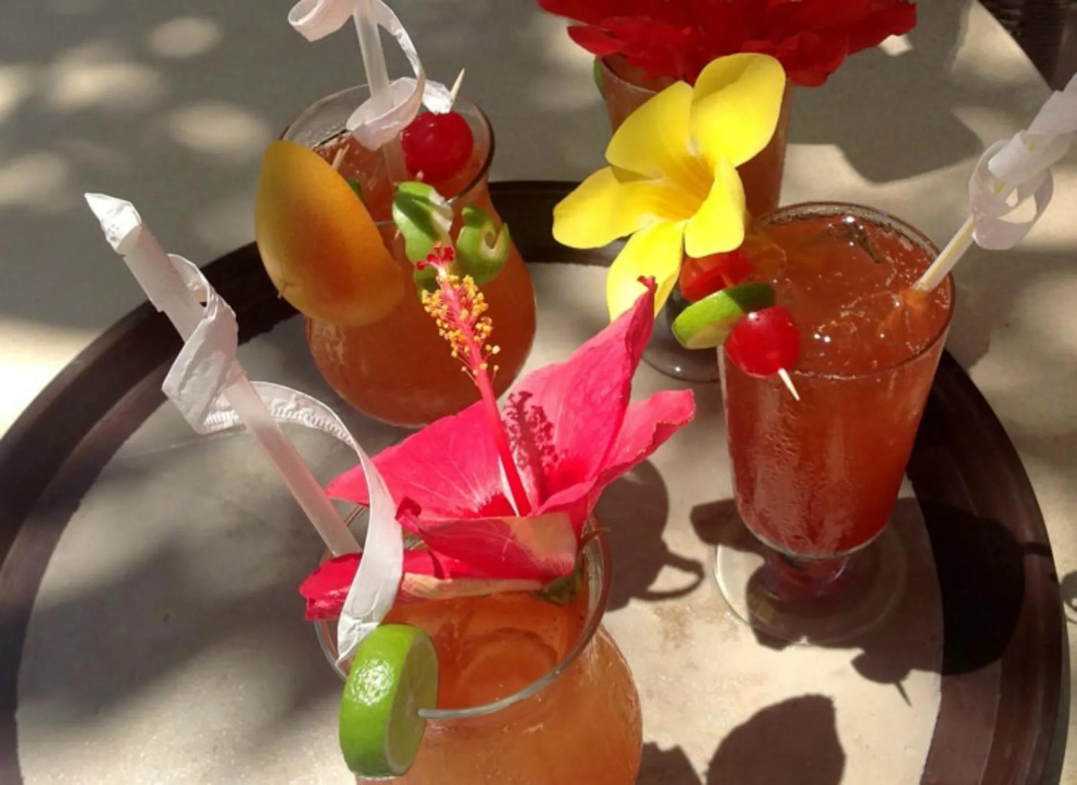 Food and drinks in Sunset Shores Beach Hotel