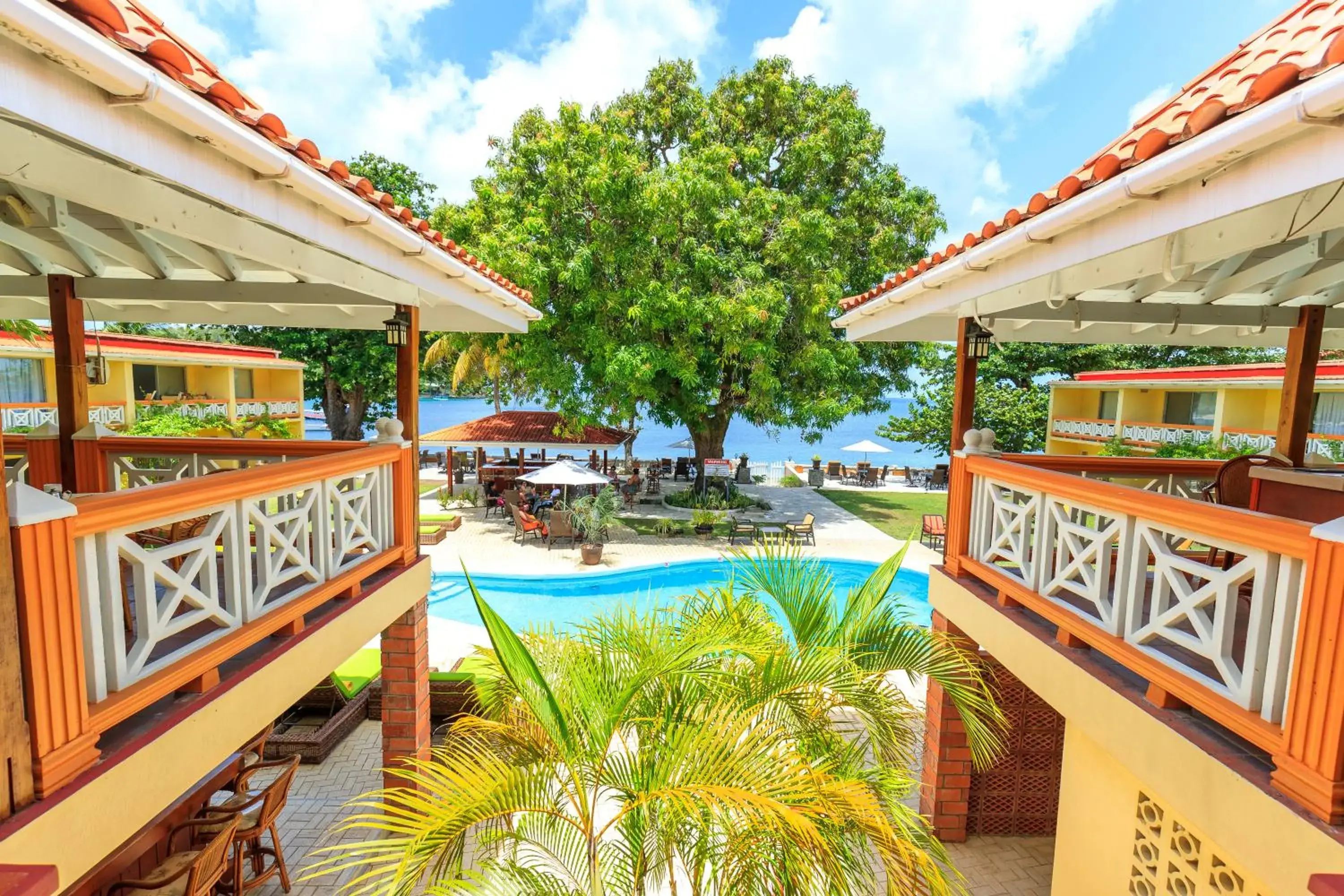 Pool view in Sunset Shores Beach Hotel Pool view in Sunset Shores Beach Hotel