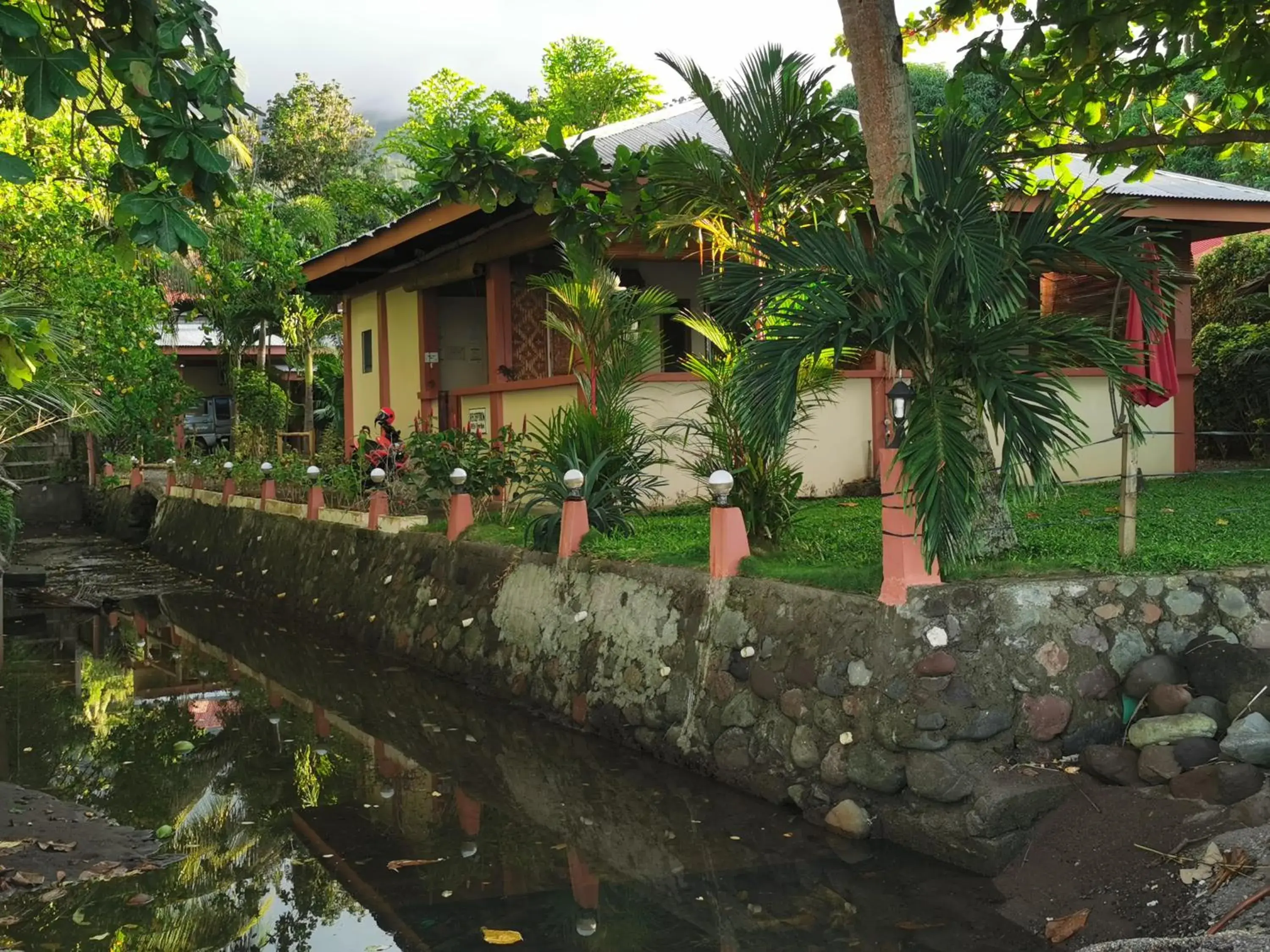 Property building in Marianita's cottages Property building in Marianita's cottages