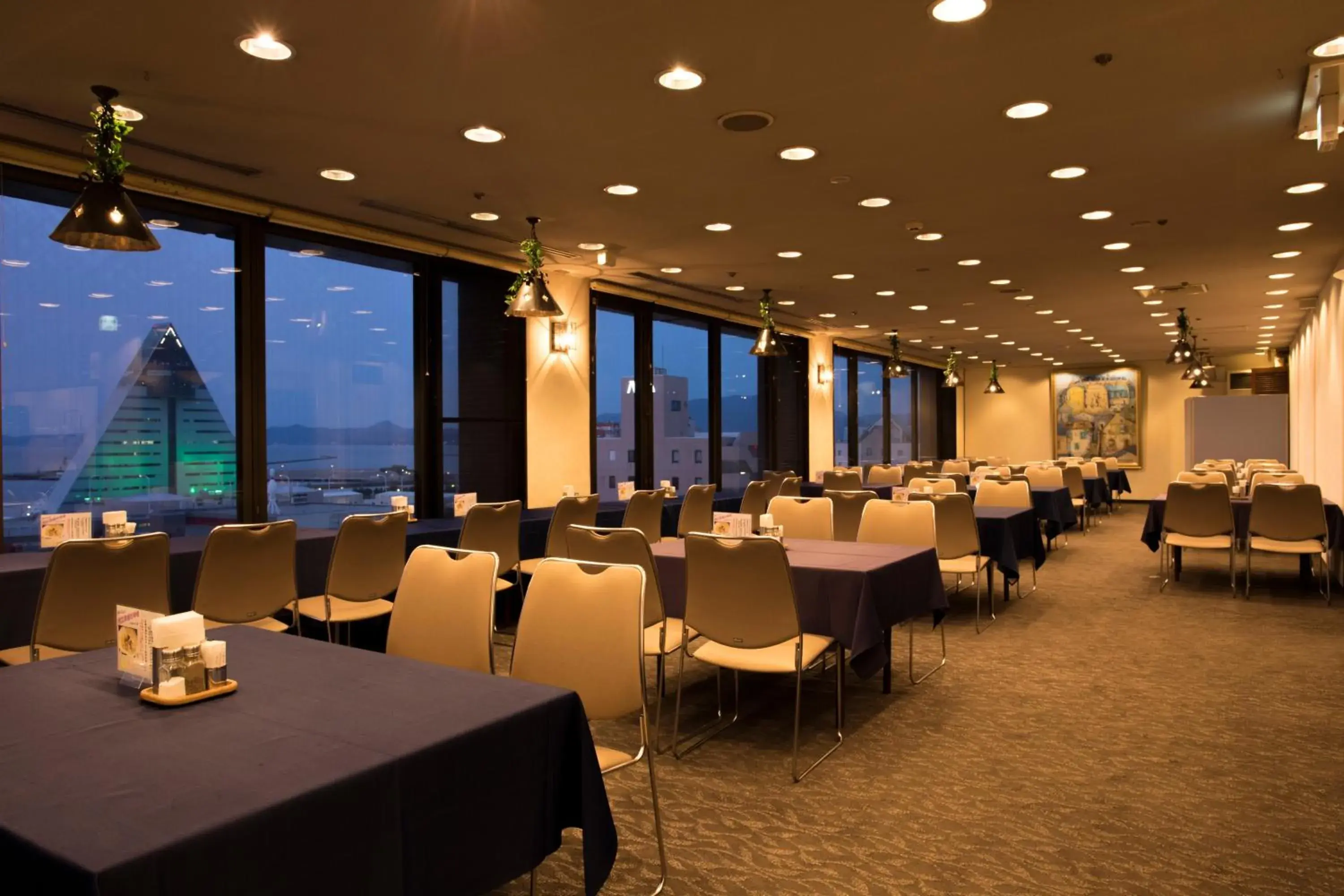 Restaurant/places to eat in Hotel Sunroute Aomori Restaurant/places to eat in Hotel Sunroute Aomori