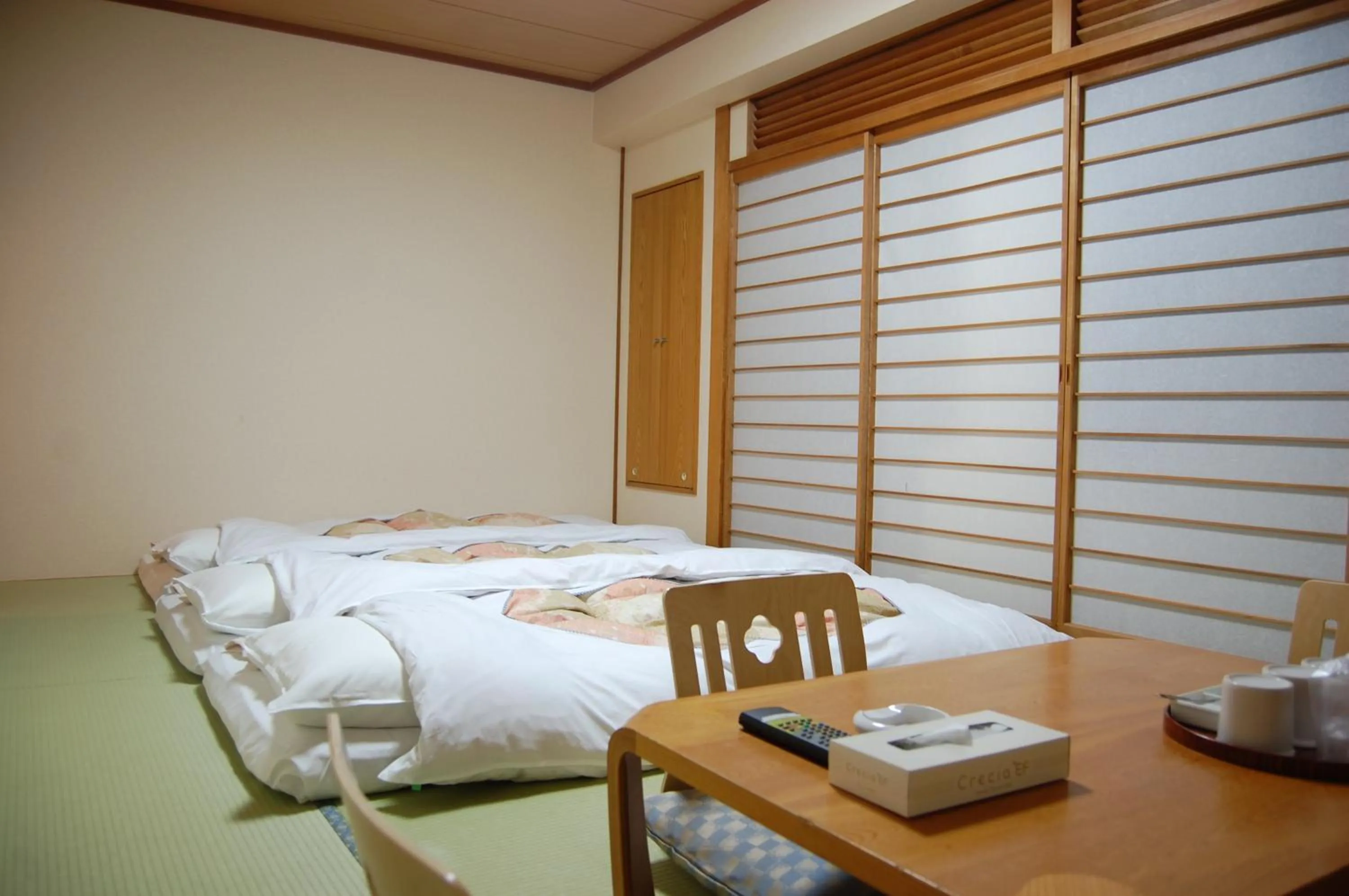 Photo of the whole room in Hotel Sunroute Aomori