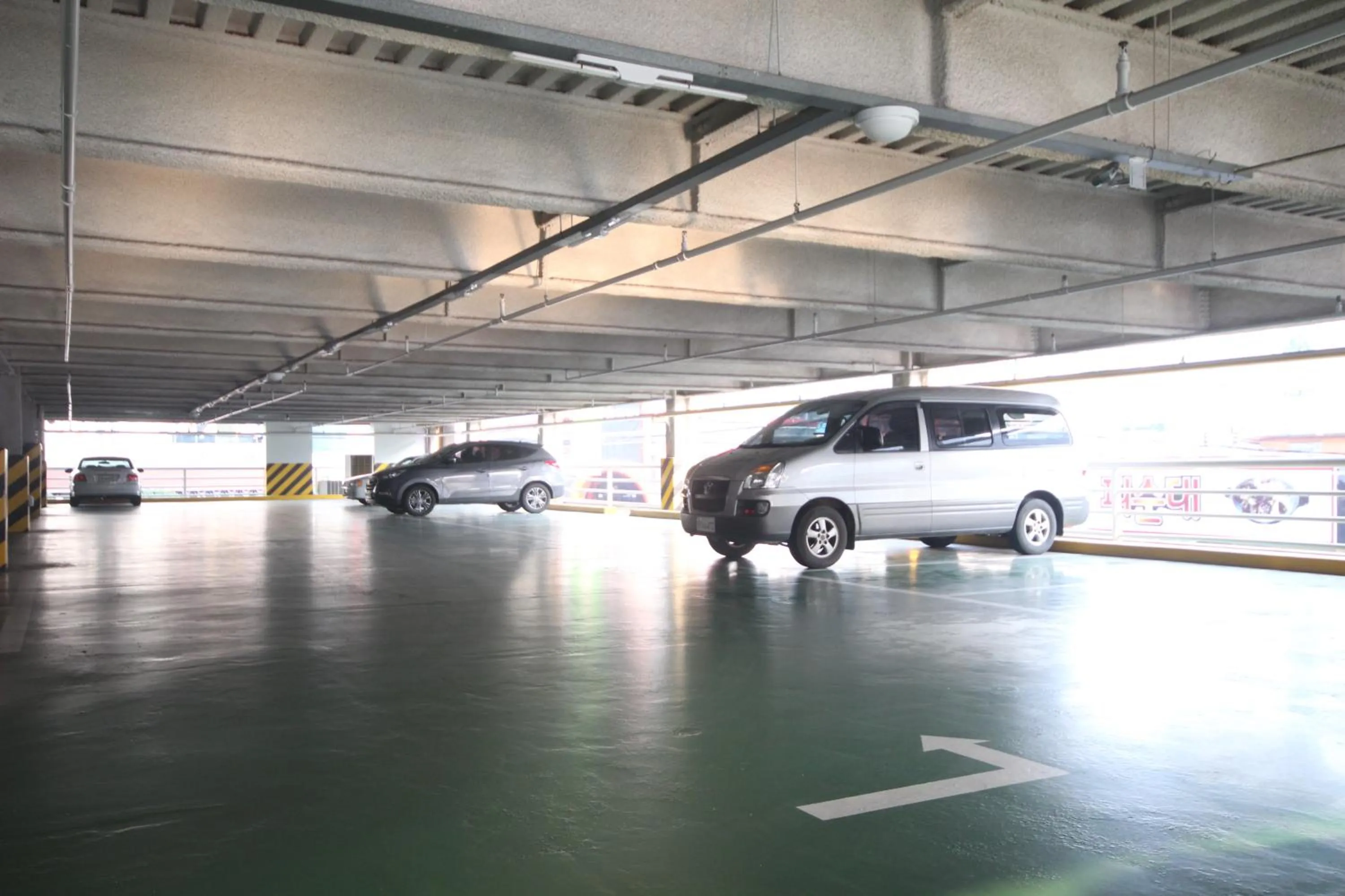 Parking in Suncheon Nobless Hotel