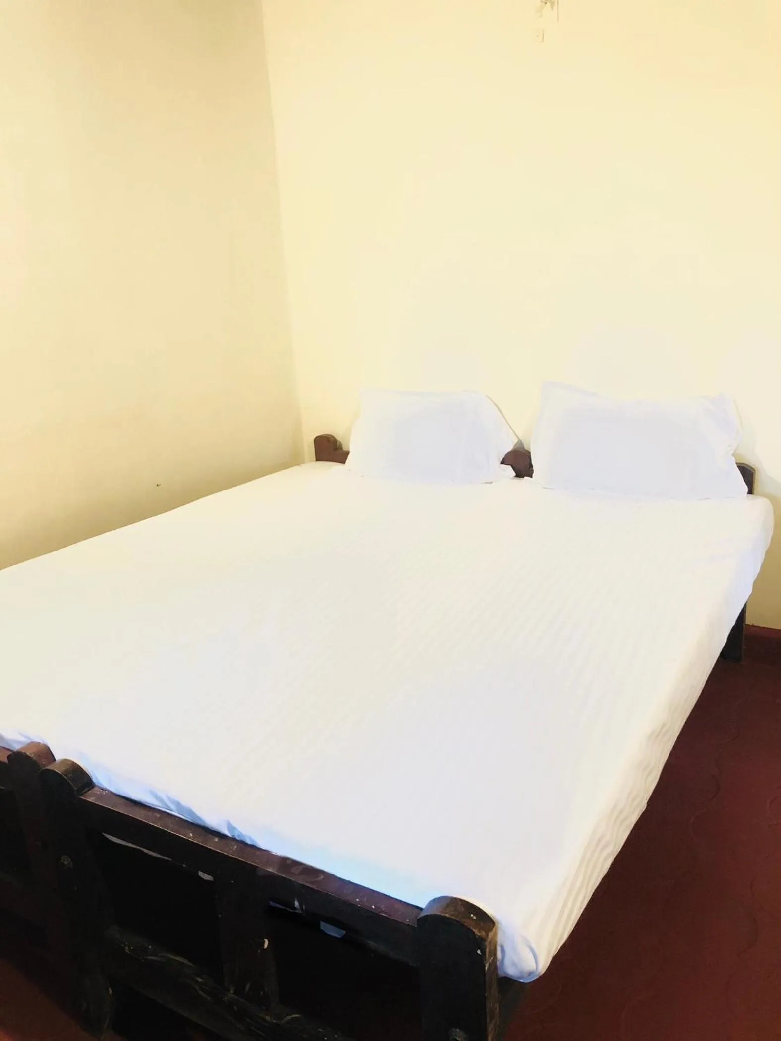 Bed in Punarjani Ayurvedic Resorts