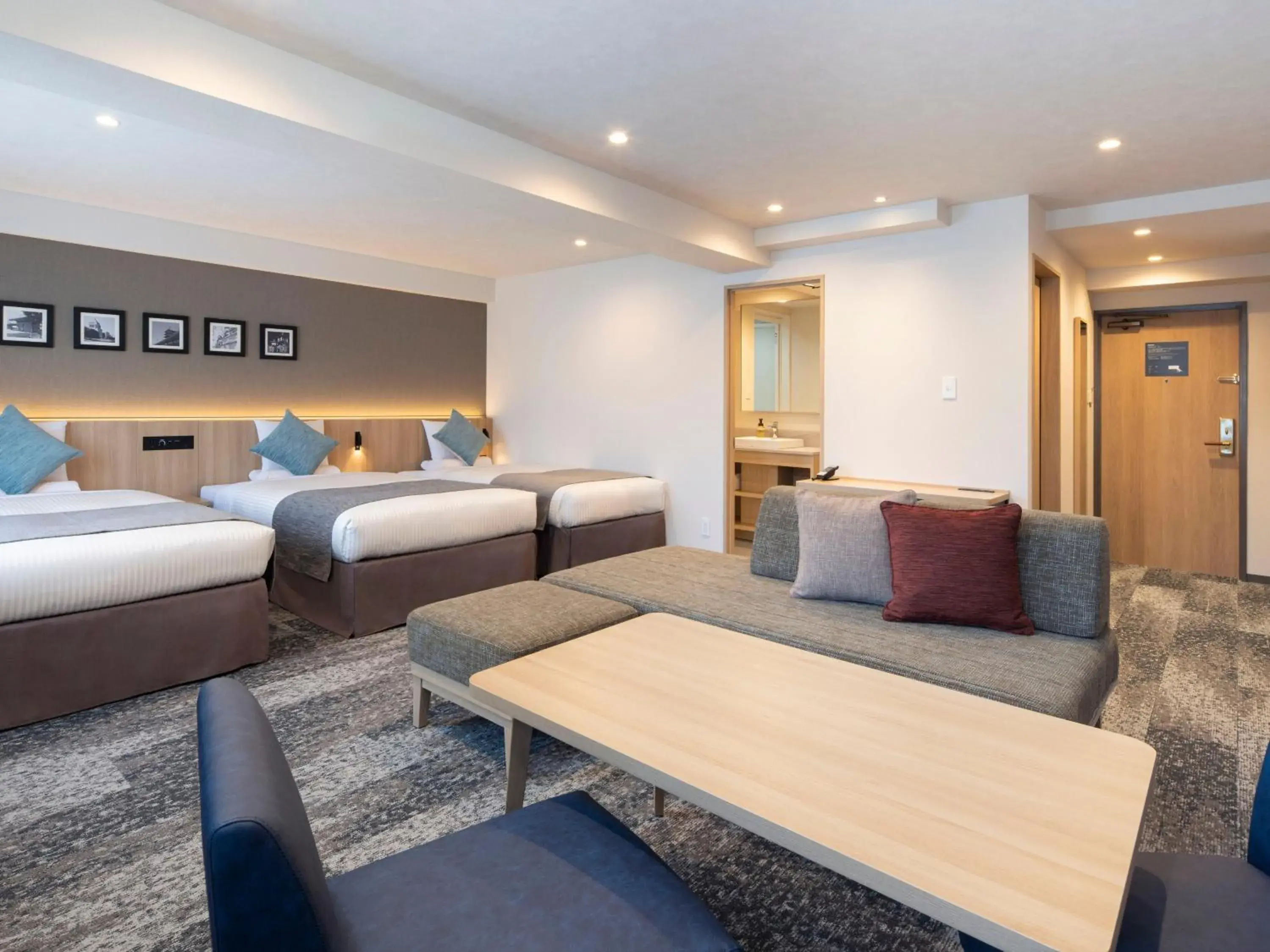 Photo of the whole room, Bed in FLEXSTAY INN Iidabashi Photo of the whole room, Bed in FLEXSTAY INN Iidabashi