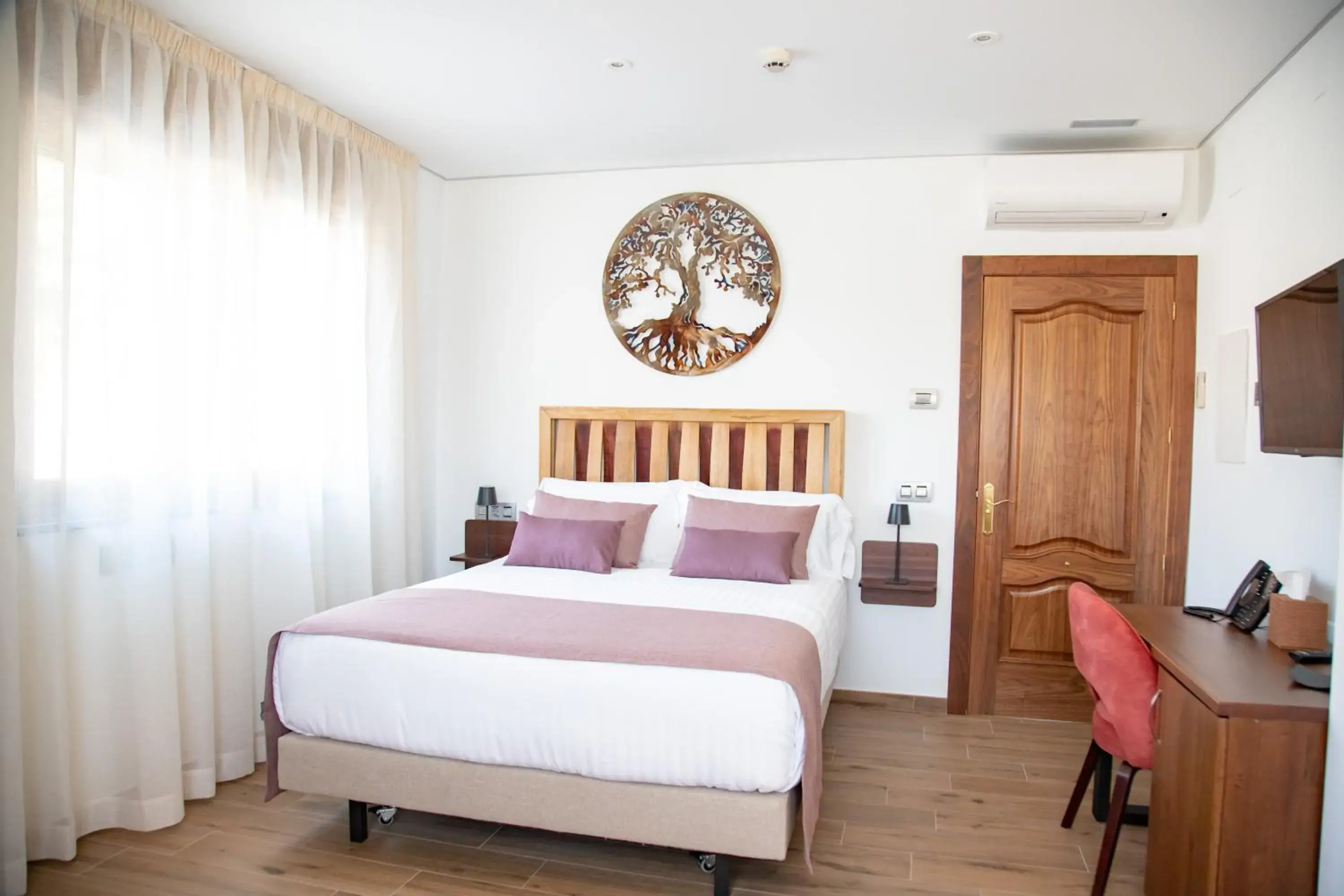 Superior Double Room in Hotel Spa Viña Real Superior Double Room in Hotel Spa Viña Real