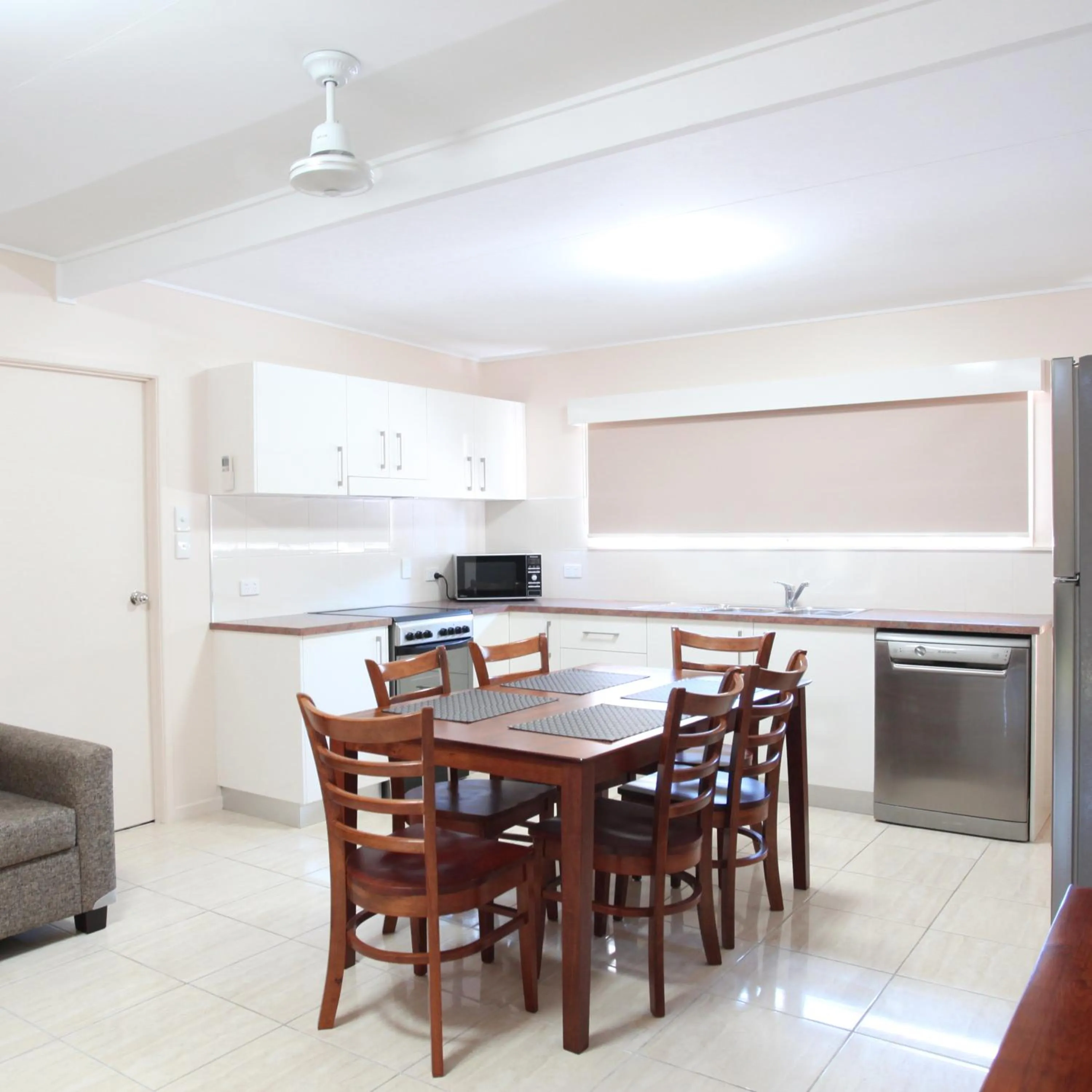 Kitchen or kitchenette in Whitsunday Sands Resort