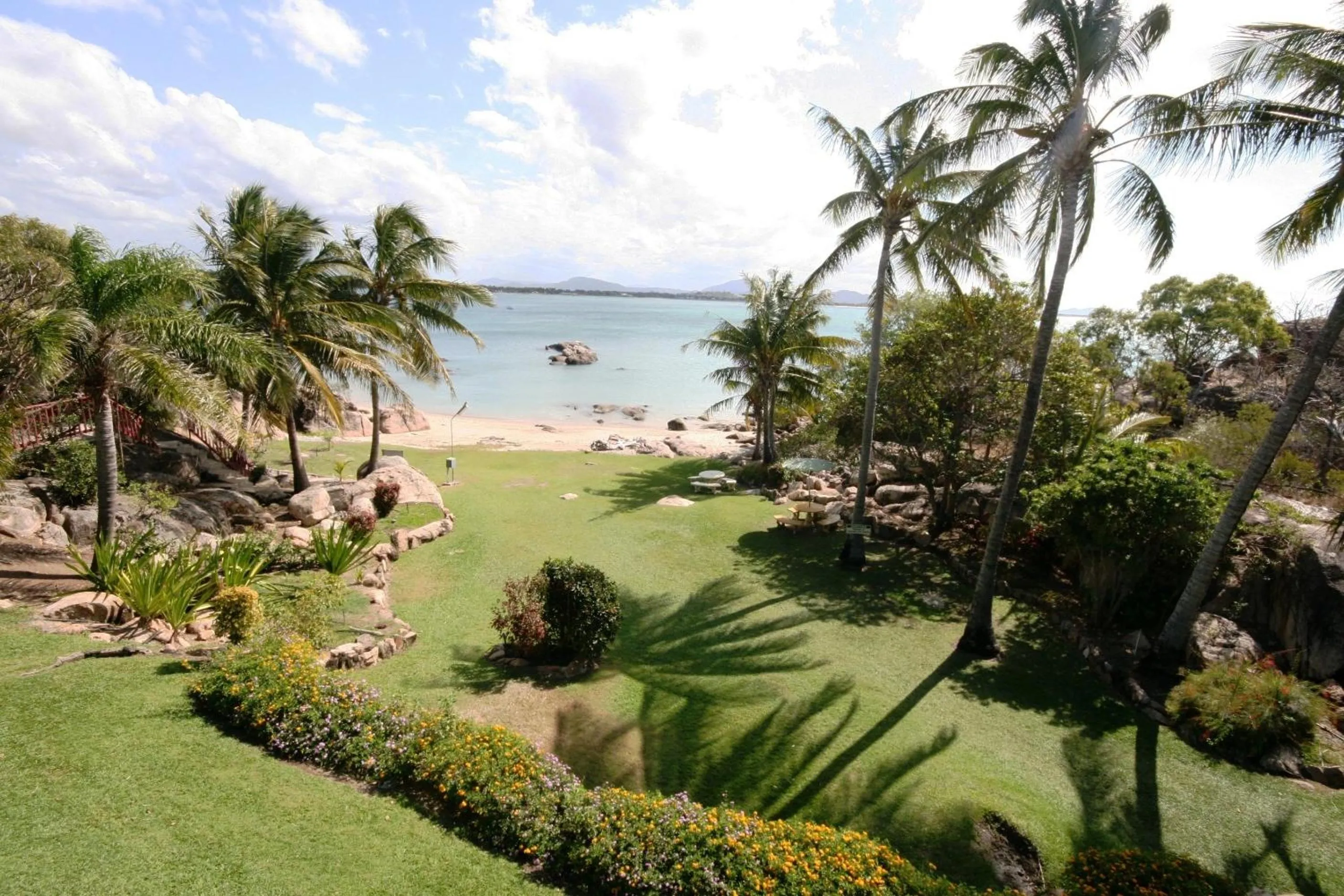 Beach in Whitsunday Sands Resort