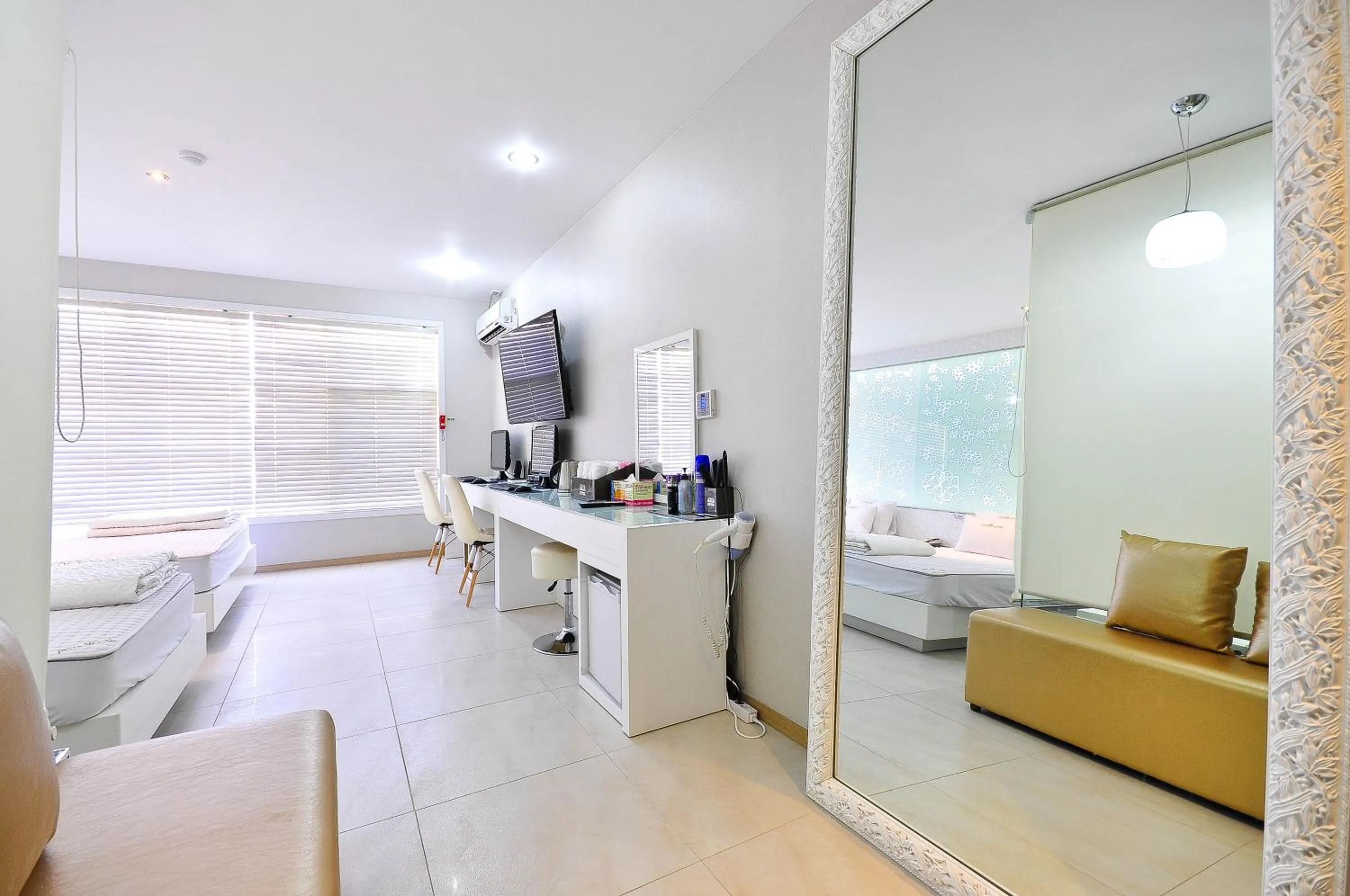 Bedroom, Bed in Boutique Hotel Aria Nampo