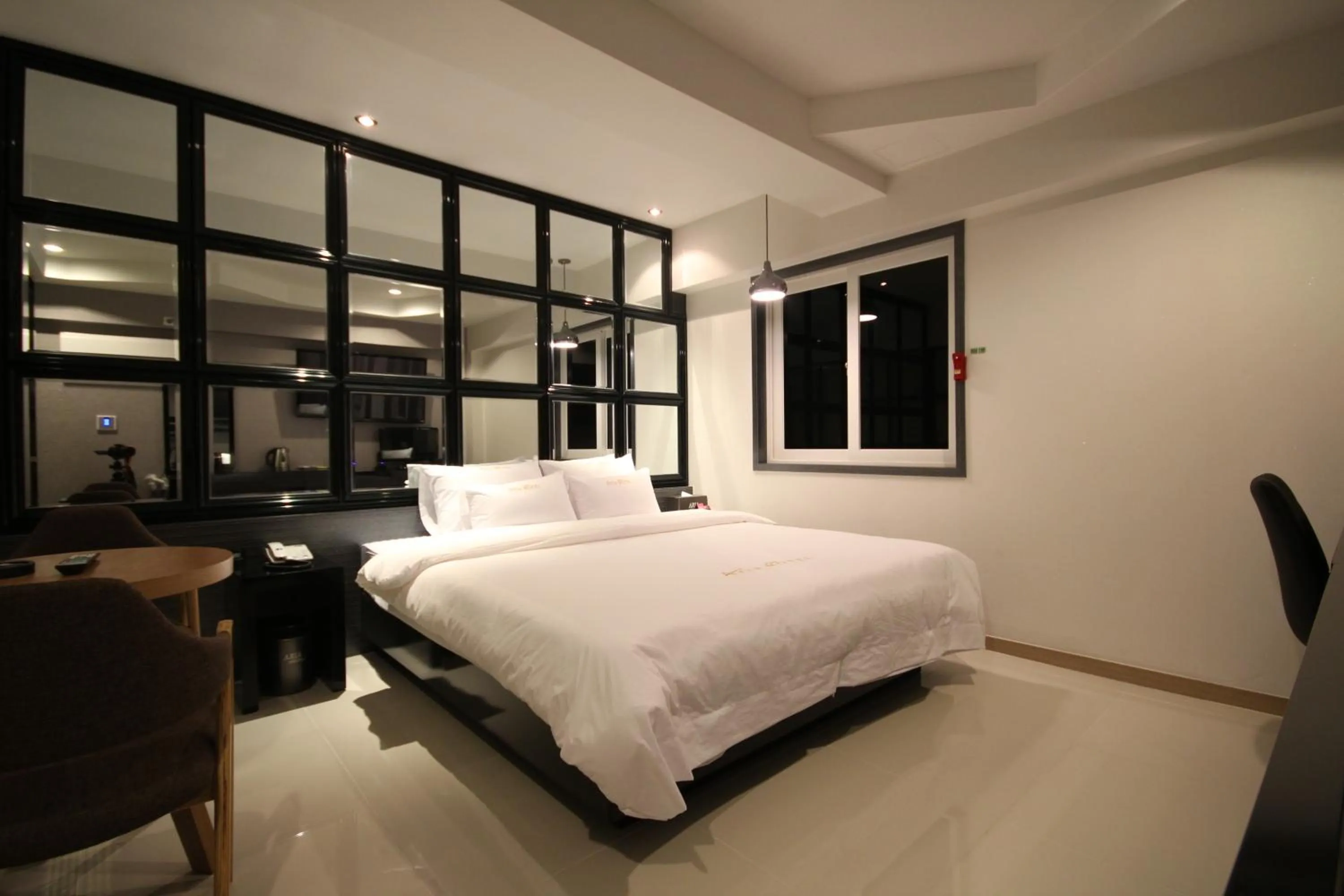 Bedroom, Bed in Boutique Hotel Aria Nampo