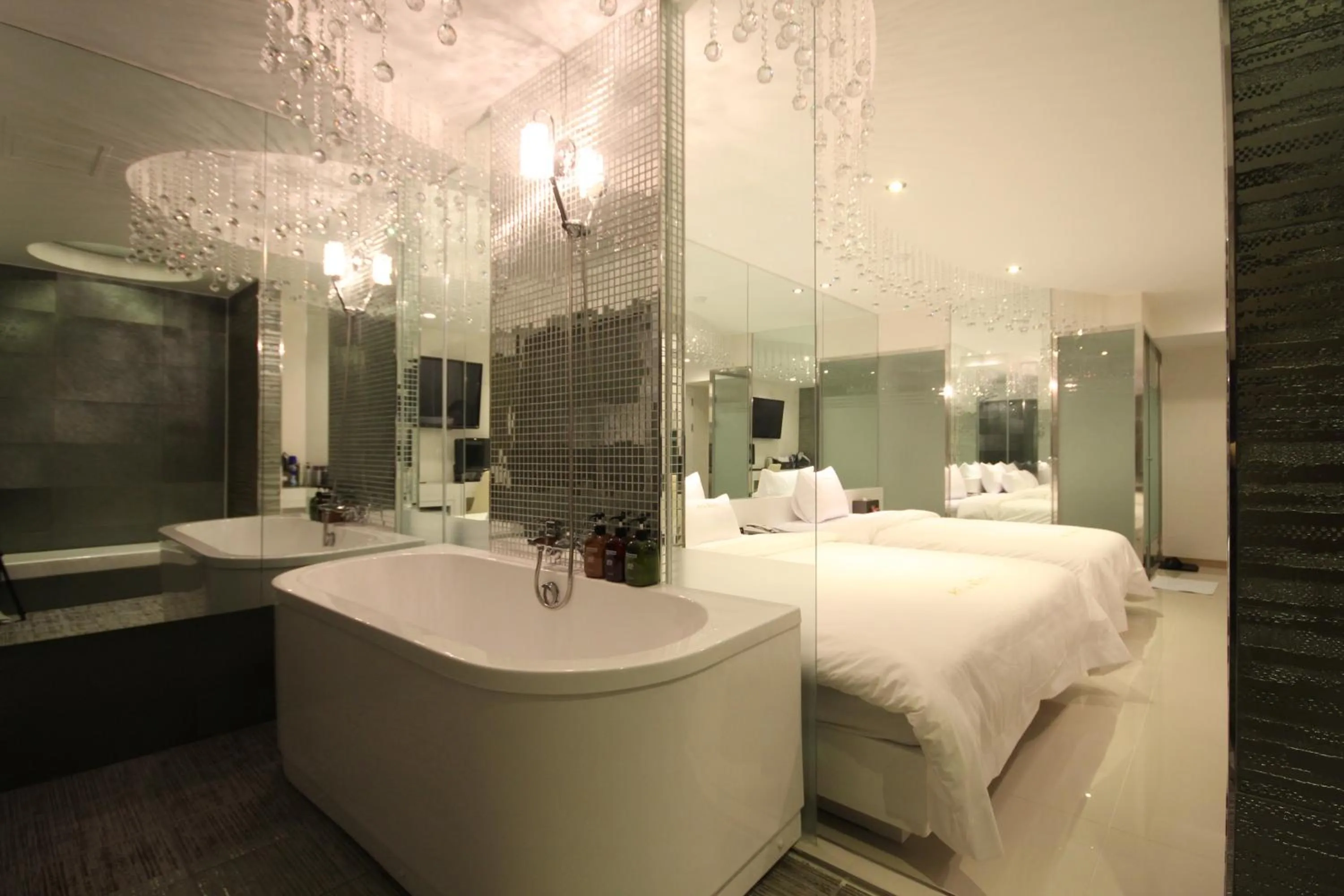 Bathroom, Bed in Boutique Hotel Aria Nampo