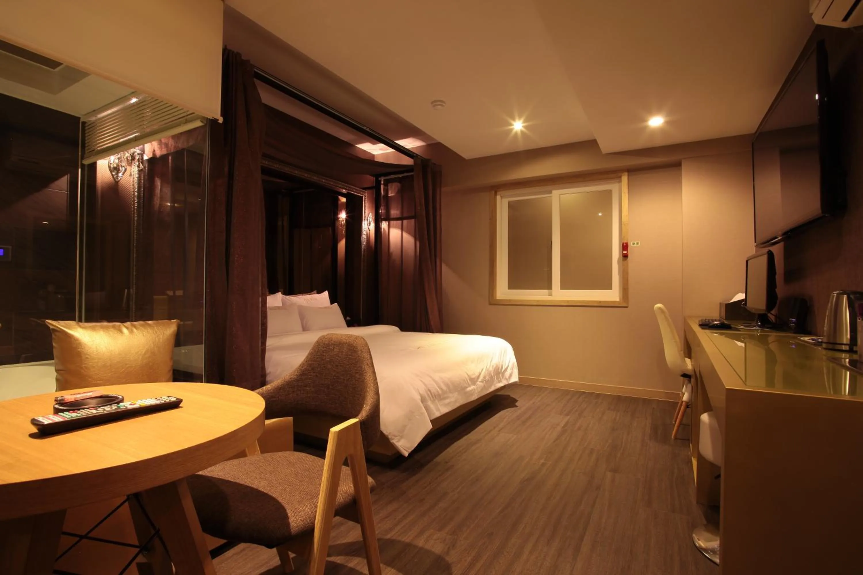 Bed in Boutique Hotel Aria Nampo