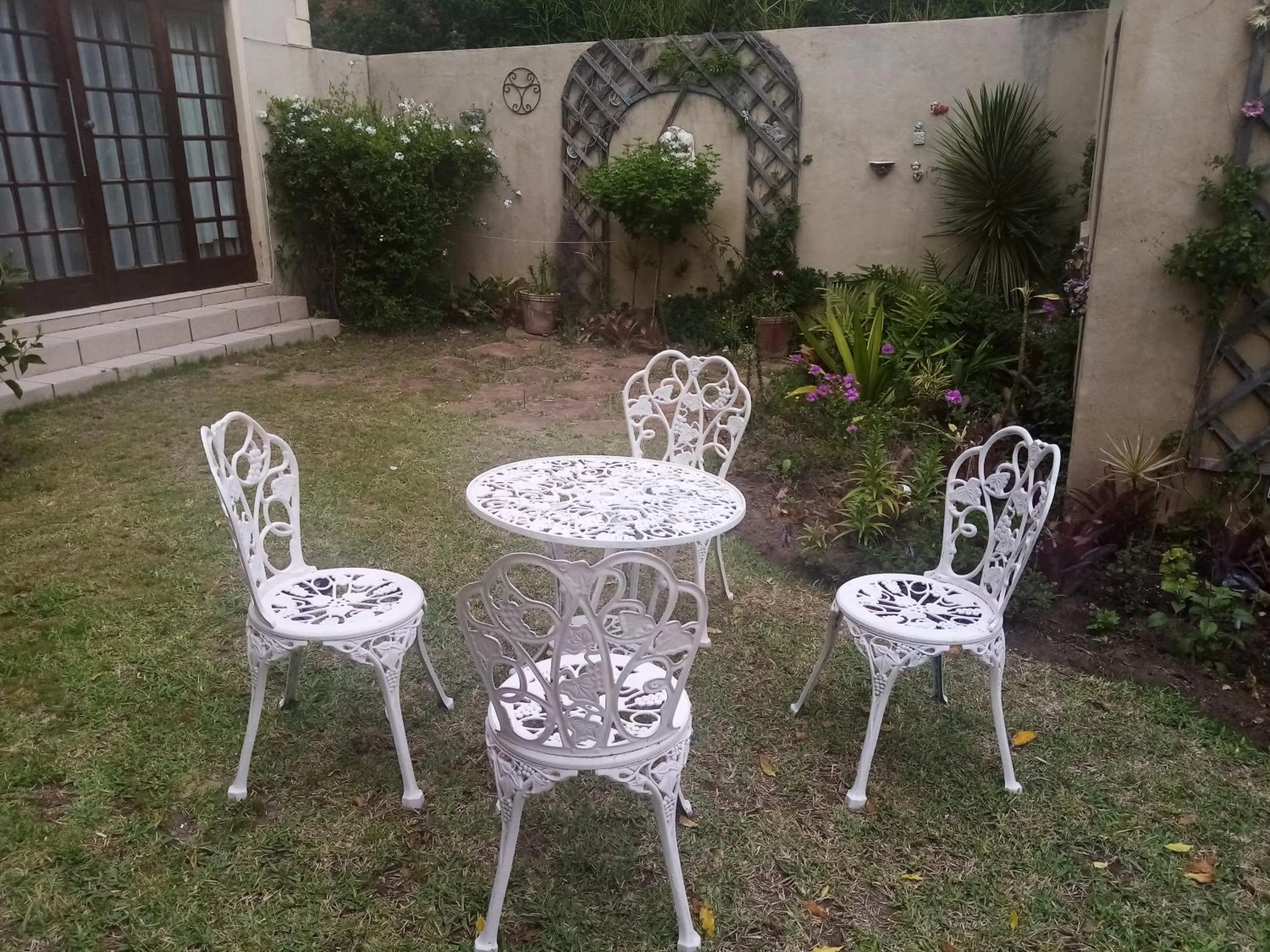 Inner courtyard view in Sea Valley Villa