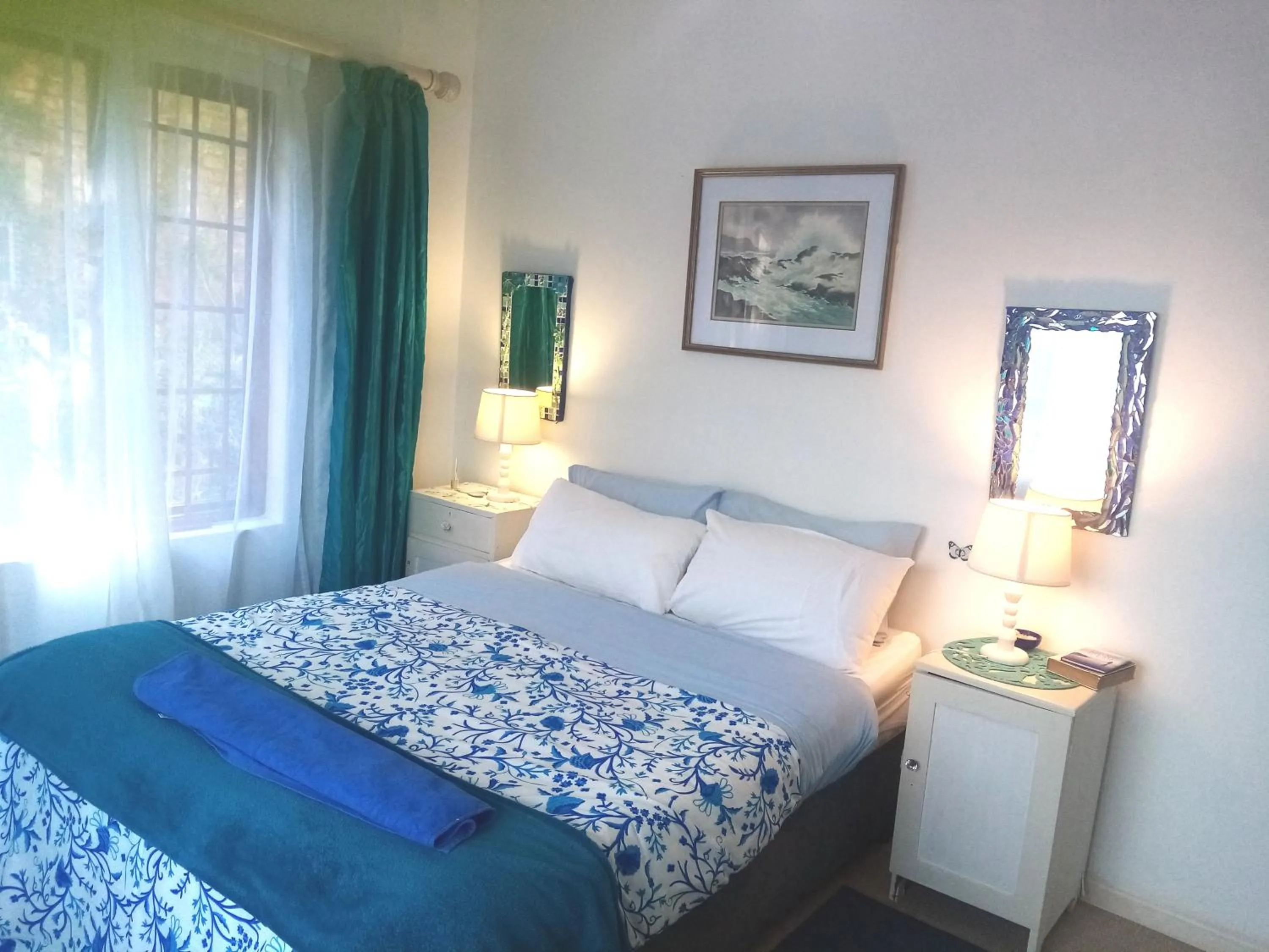 Photo of the whole room, Bed in Sea Valley Villa