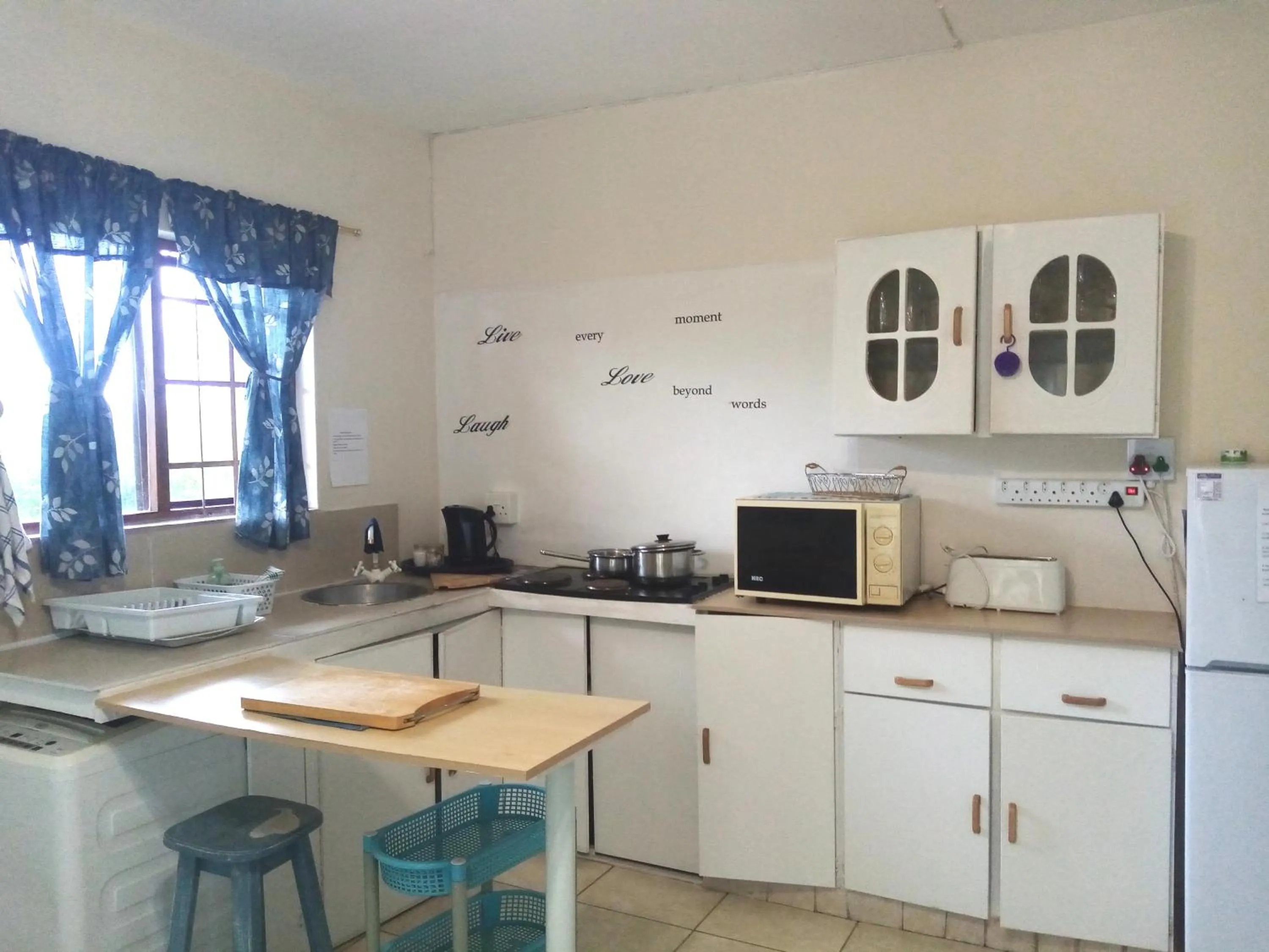 Coffee/tea facilities in Sea Valley Villa