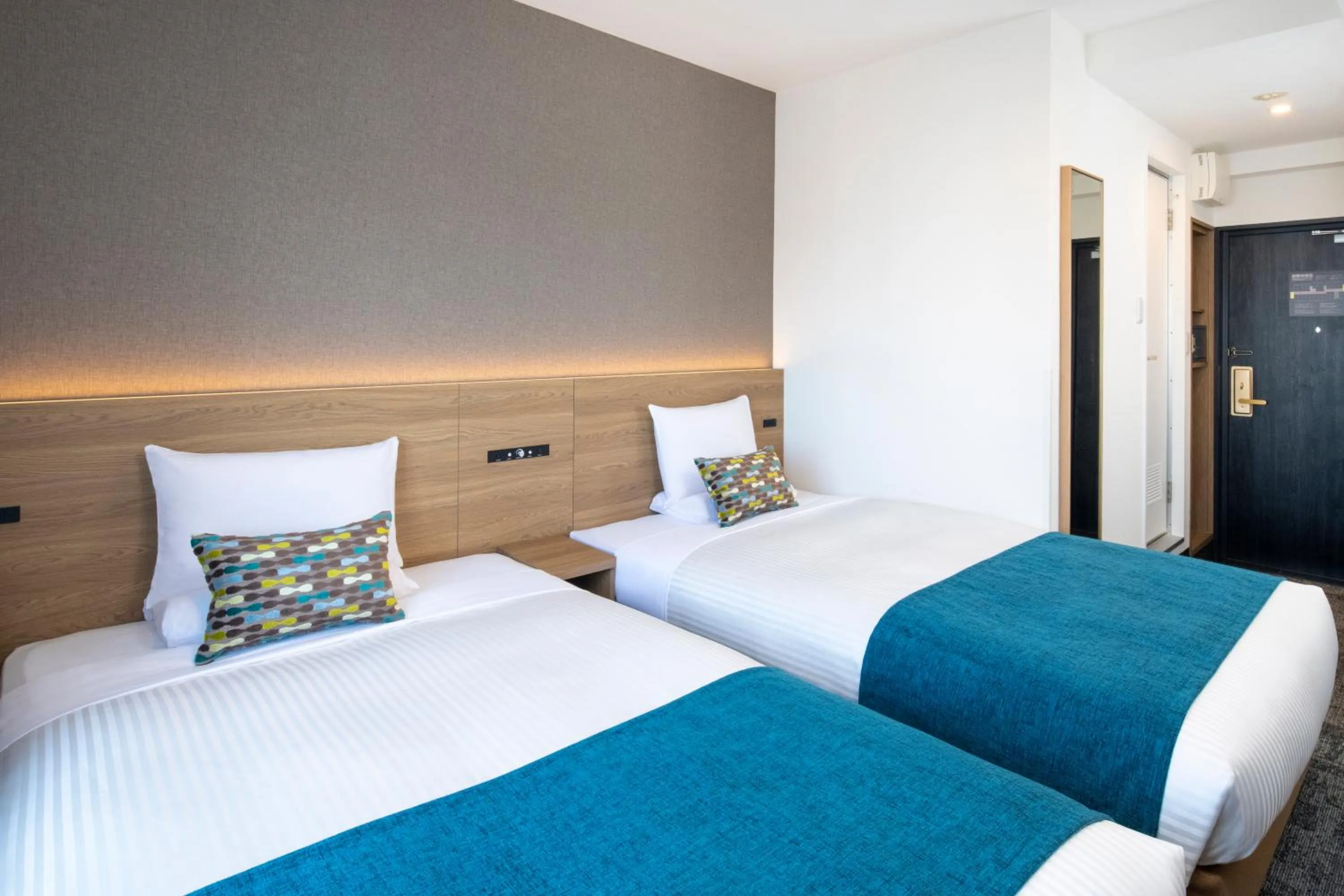 Photo of the whole room, Bed in FLEXSTAY INN Shinurayasu