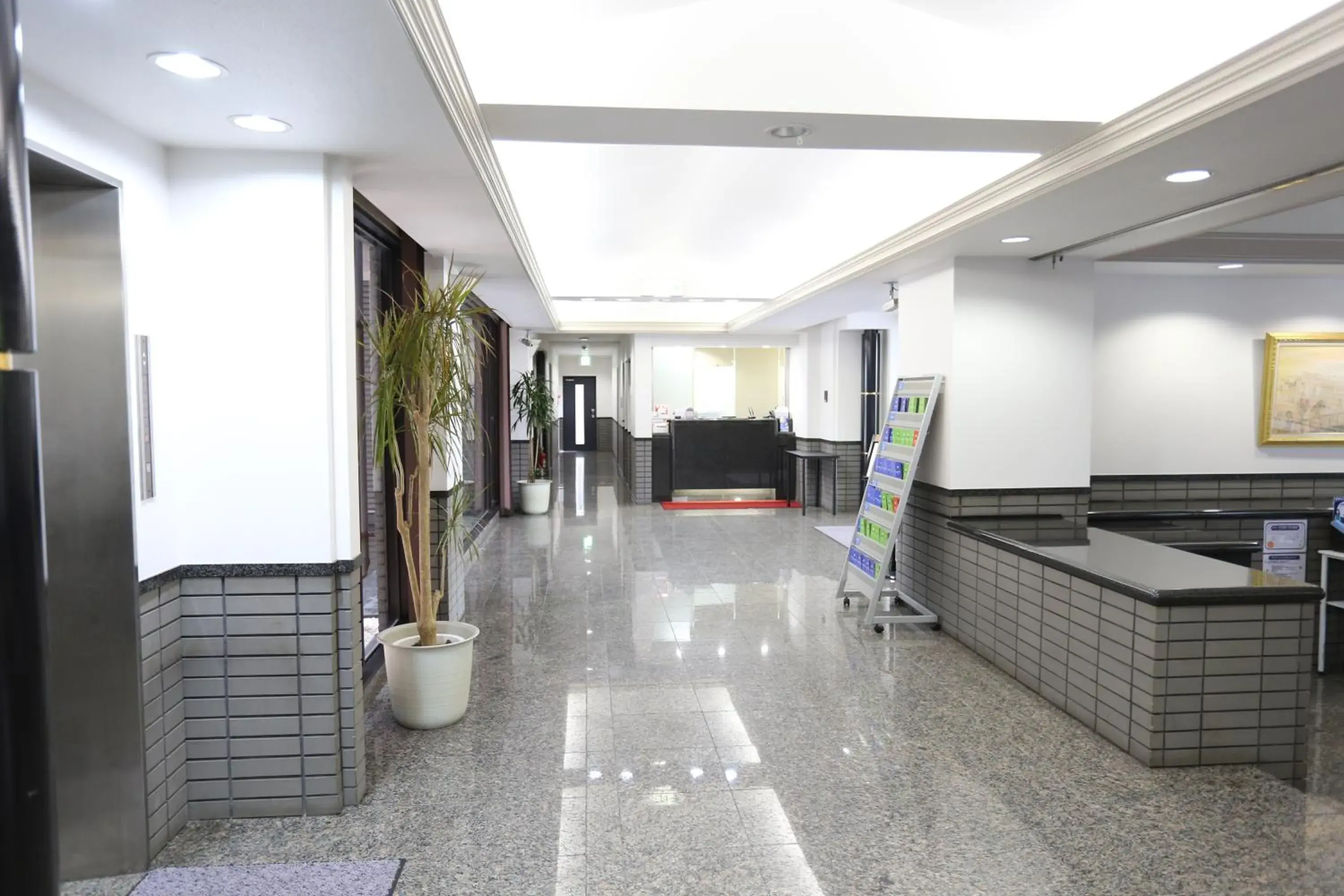 Lobby or reception in FLEXSTAY INN Shinurayasu Lobby or reception in FLEXSTAY INN Shinurayasu