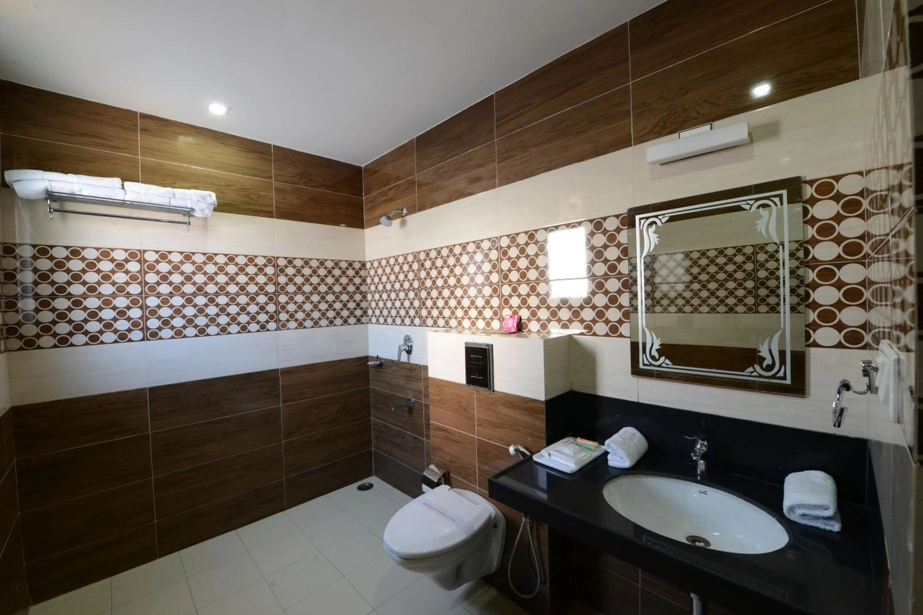 Hot Spring Bath in Hotel Heeralal