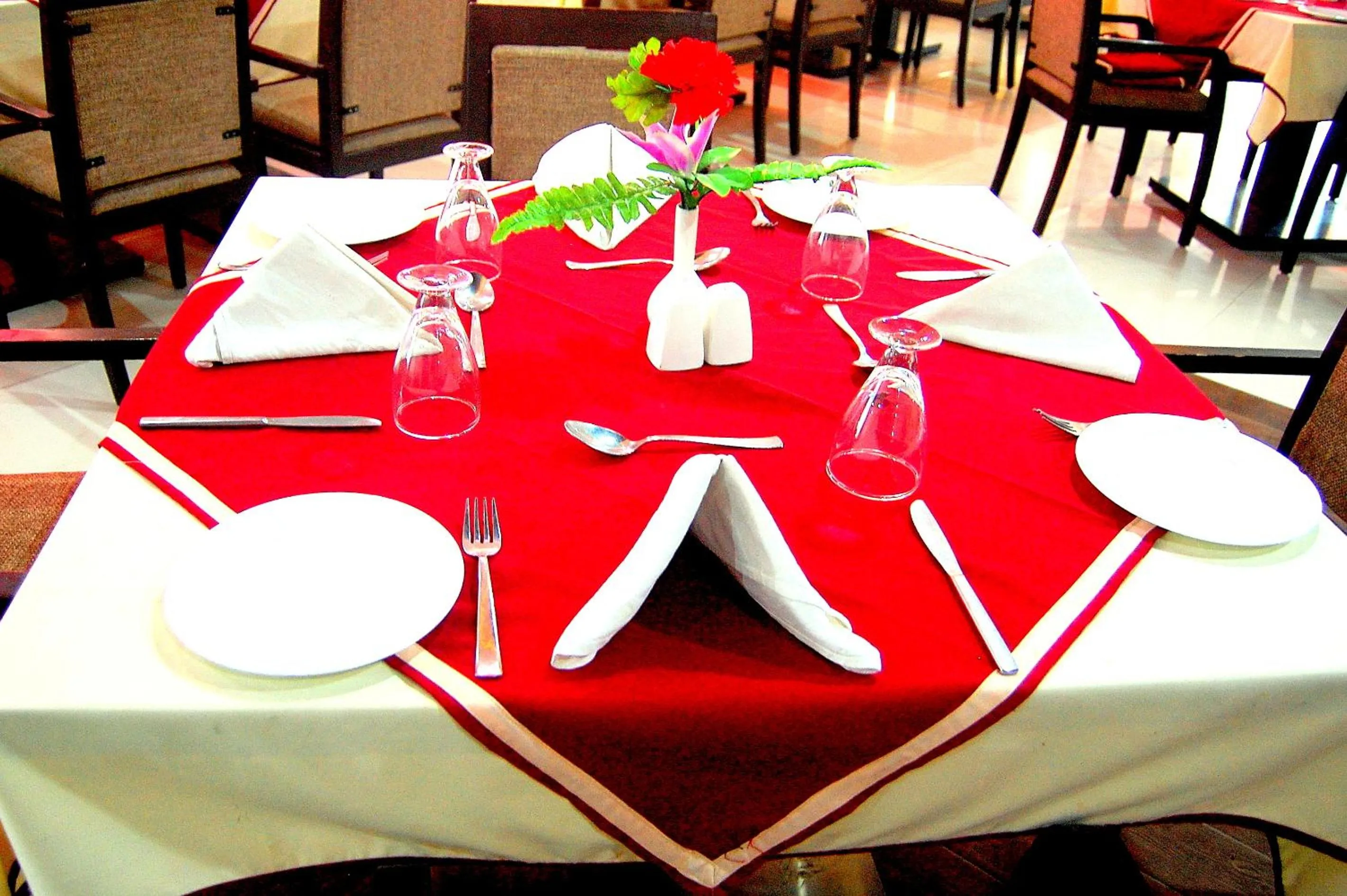 Restaurant/places to eat in Ranbanka Heritage Resort 1 km from Bhilwara Railway Station