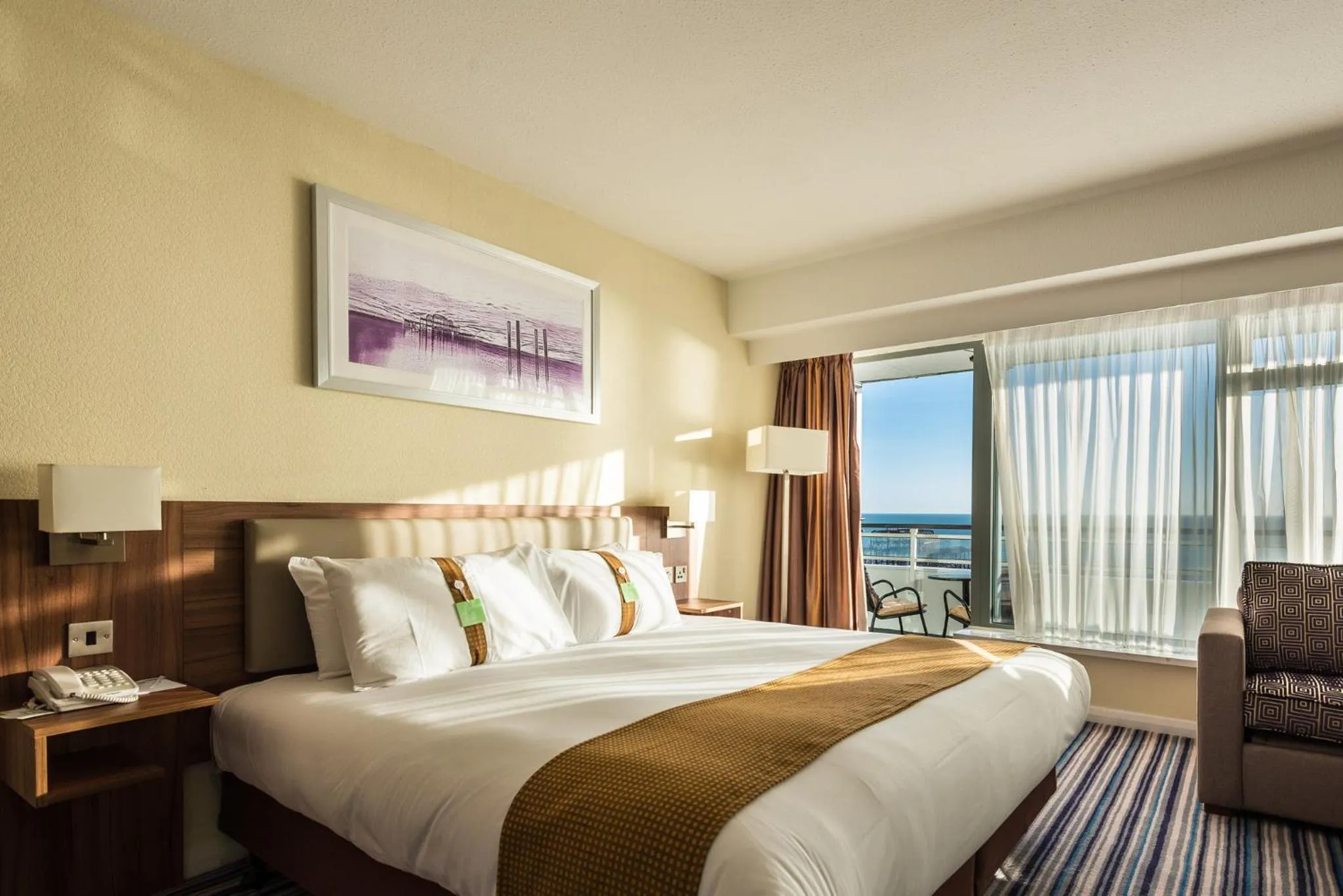 Photo of the whole room, Bed in Holiday Inn Brighton Seafront by IHG