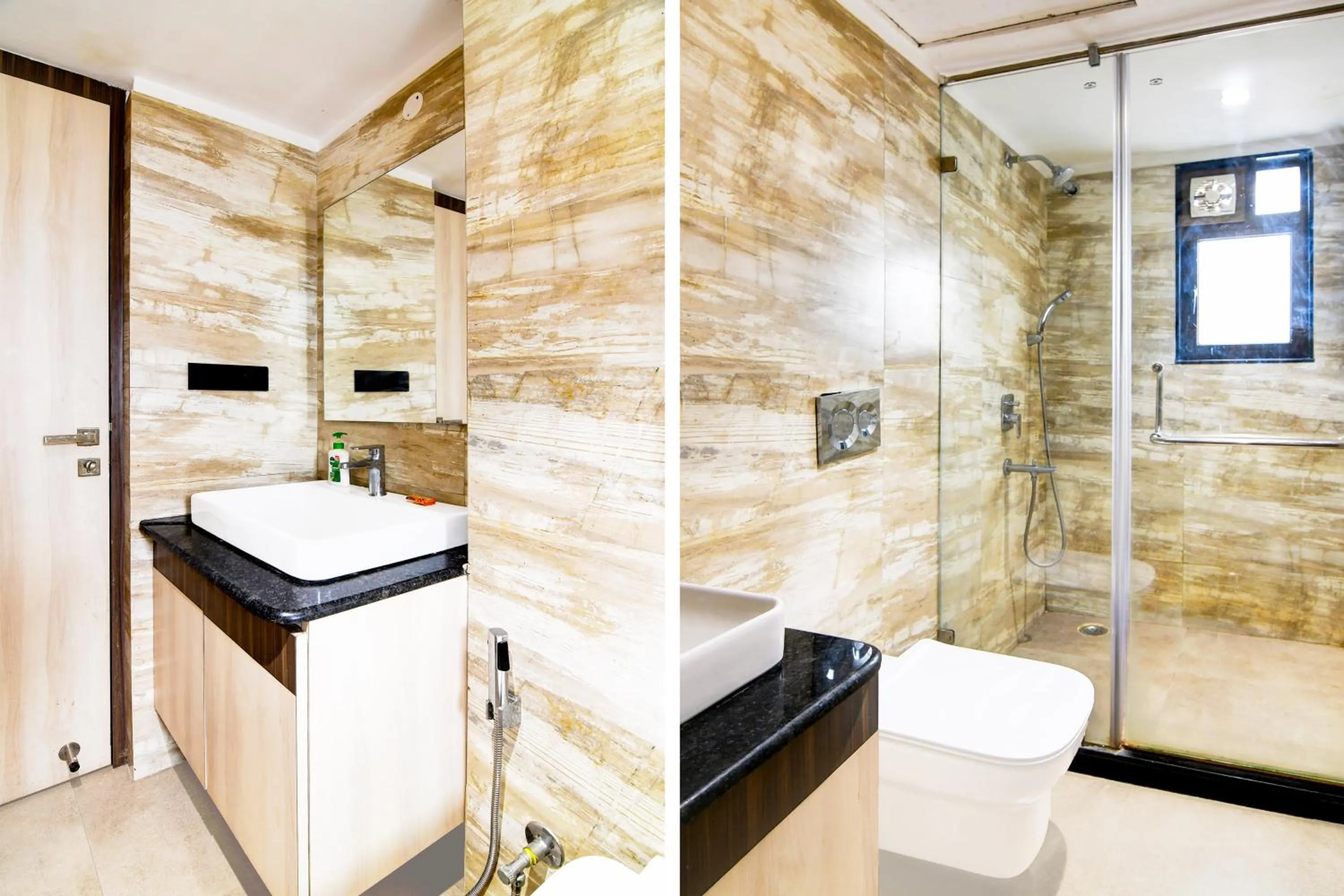 Bathroom in Super Townhouse New Town Near DLF