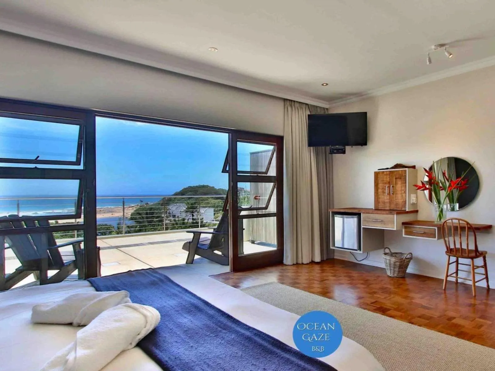 Photo of the whole room in Ocean Gaze Bed and Breakfast