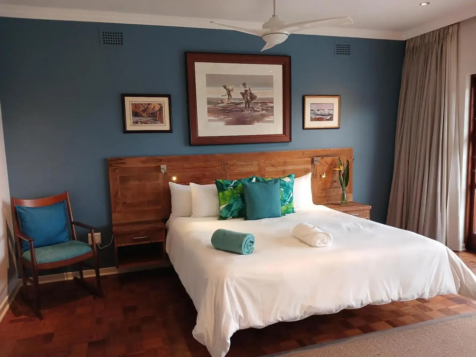 Deluxe Triple Room - single occupancy in Ocean Gaze Bed and Breakfast Deluxe Triple Room - single occupancy in Ocean Gaze Bed and Breakfast