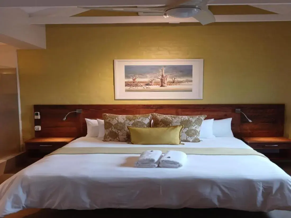 Deluxe Family Room - single occupancy in Ocean Gaze Bed and Breakfast Deluxe Family Room - single occupancy in Ocean Gaze Bed and Breakfast