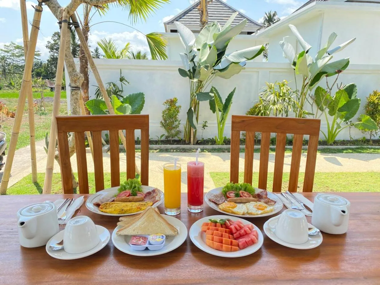 Food and drinks in Namika Villas Ubud