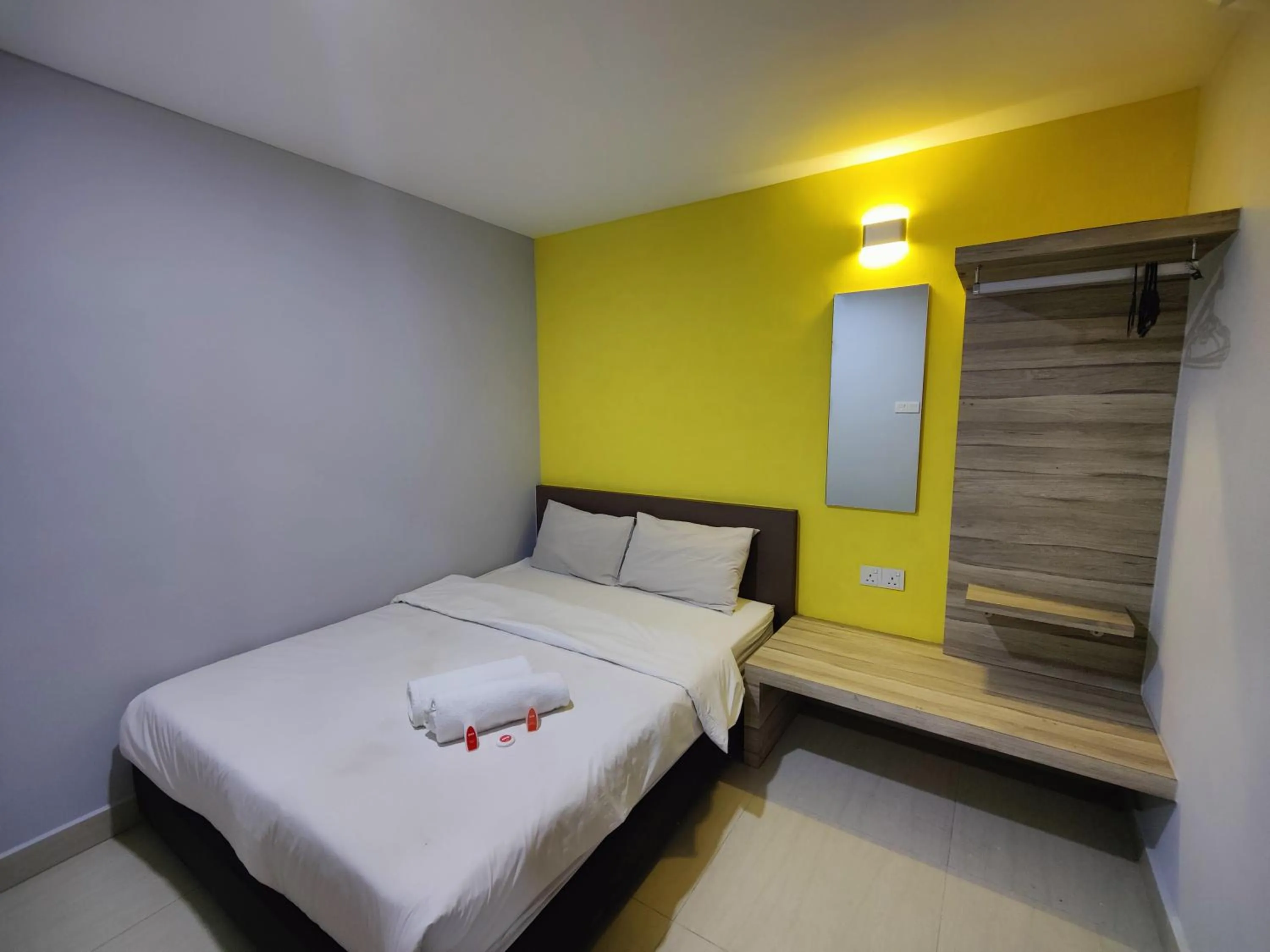 Bedroom, Bed in Hotel O Link Suite