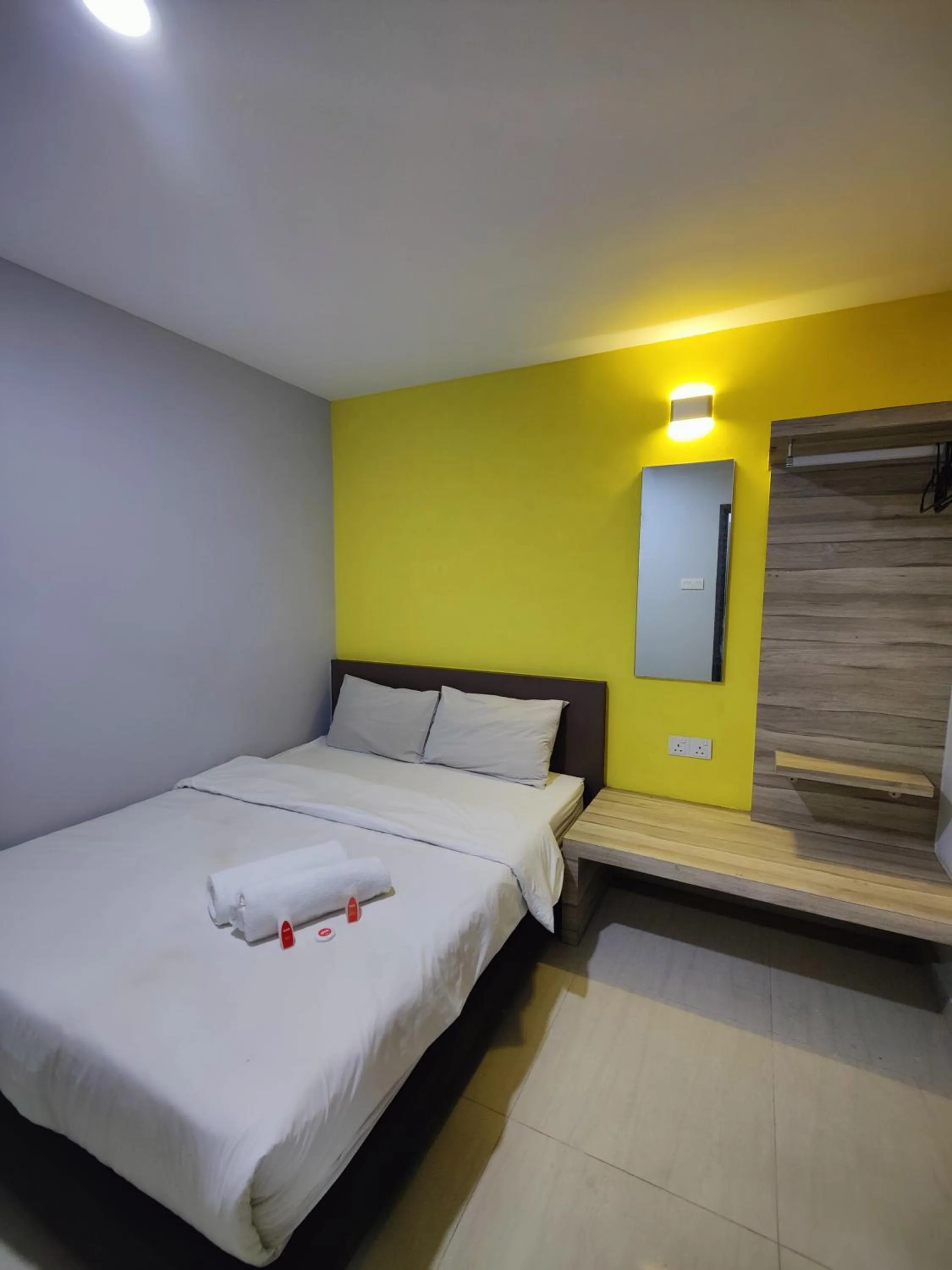 Bedroom, Bed in Hotel O Link Suite