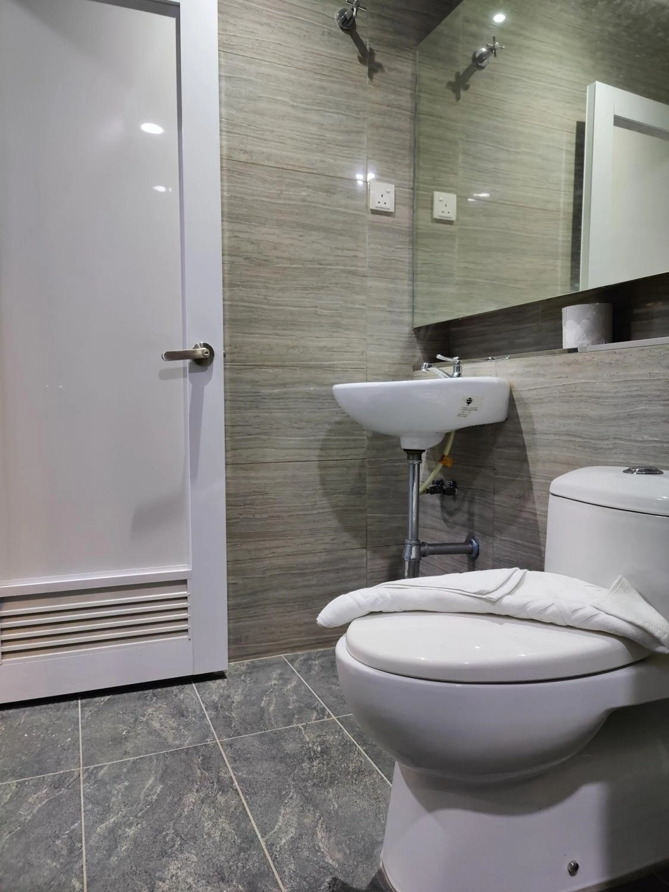 Bathroom in Hotel O Link Suite