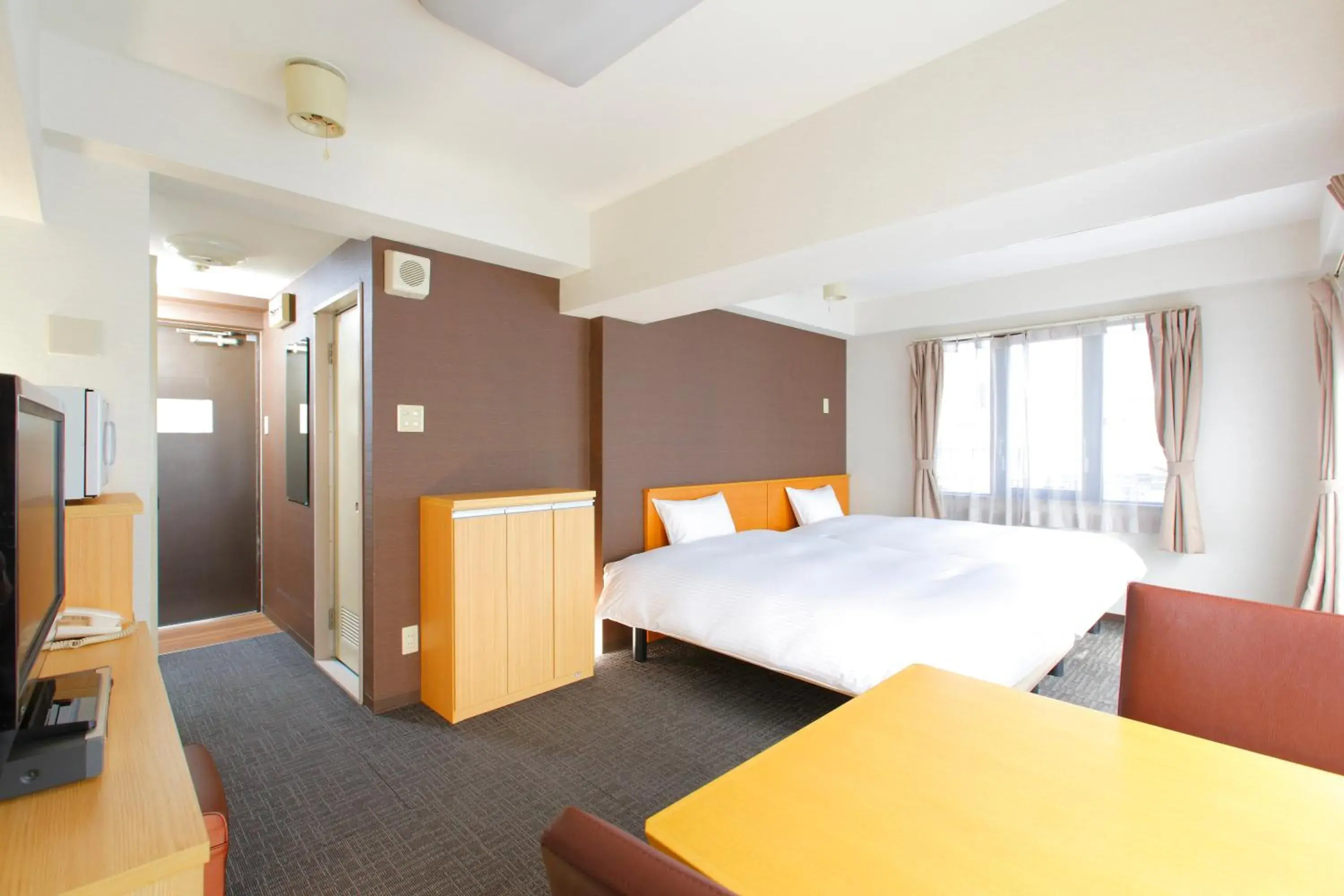 Spring, Bed in FLEXSTAY INN Shirogane Spring, Bed in FLEXSTAY INN Shirogane