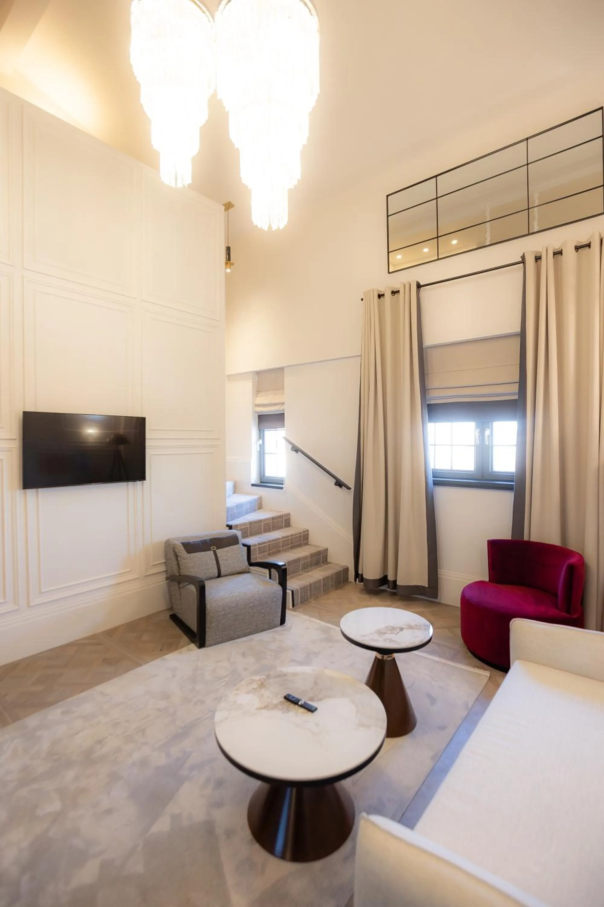 Living room, Bed in ZET Hotel