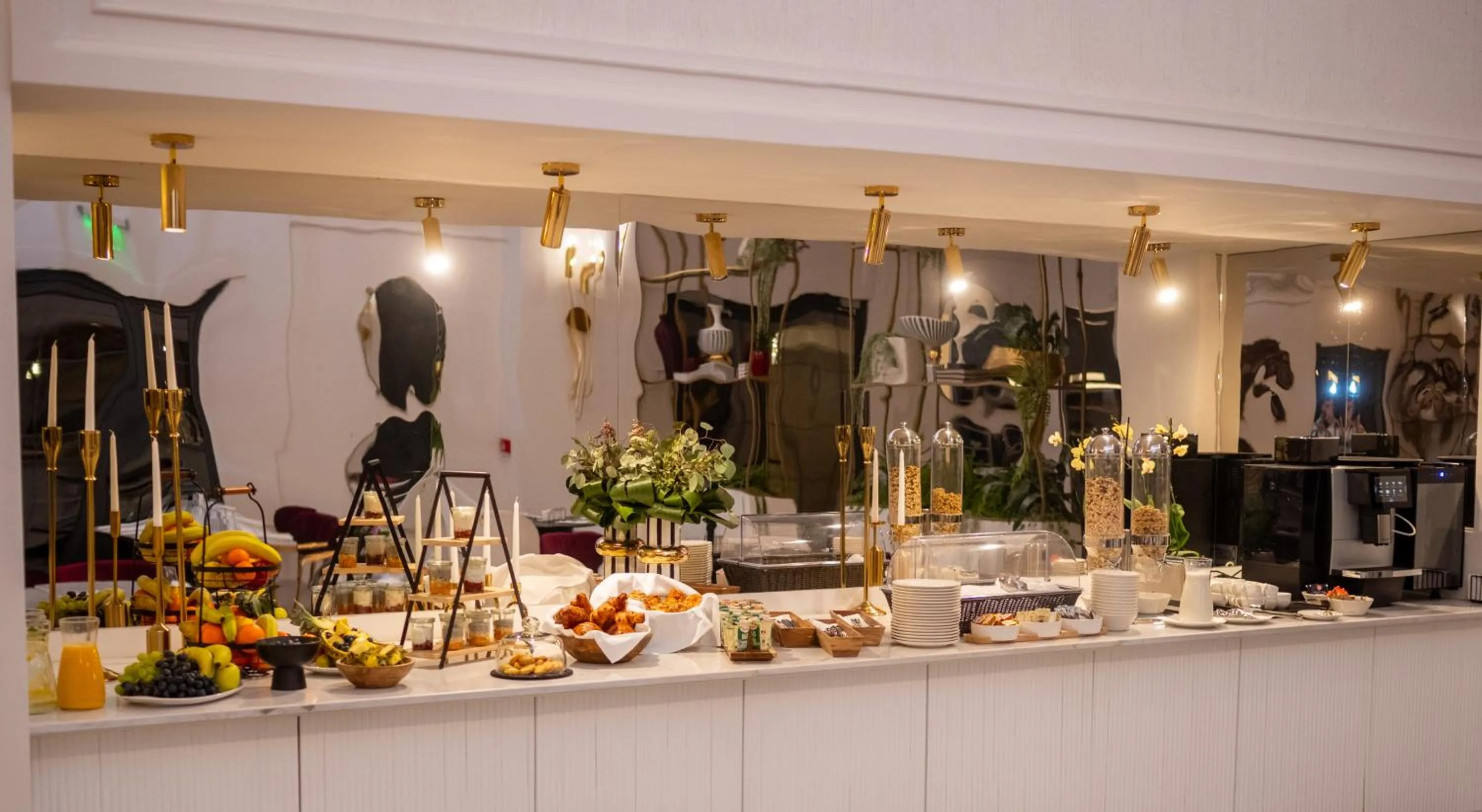 Breakfast in ZET Hotel