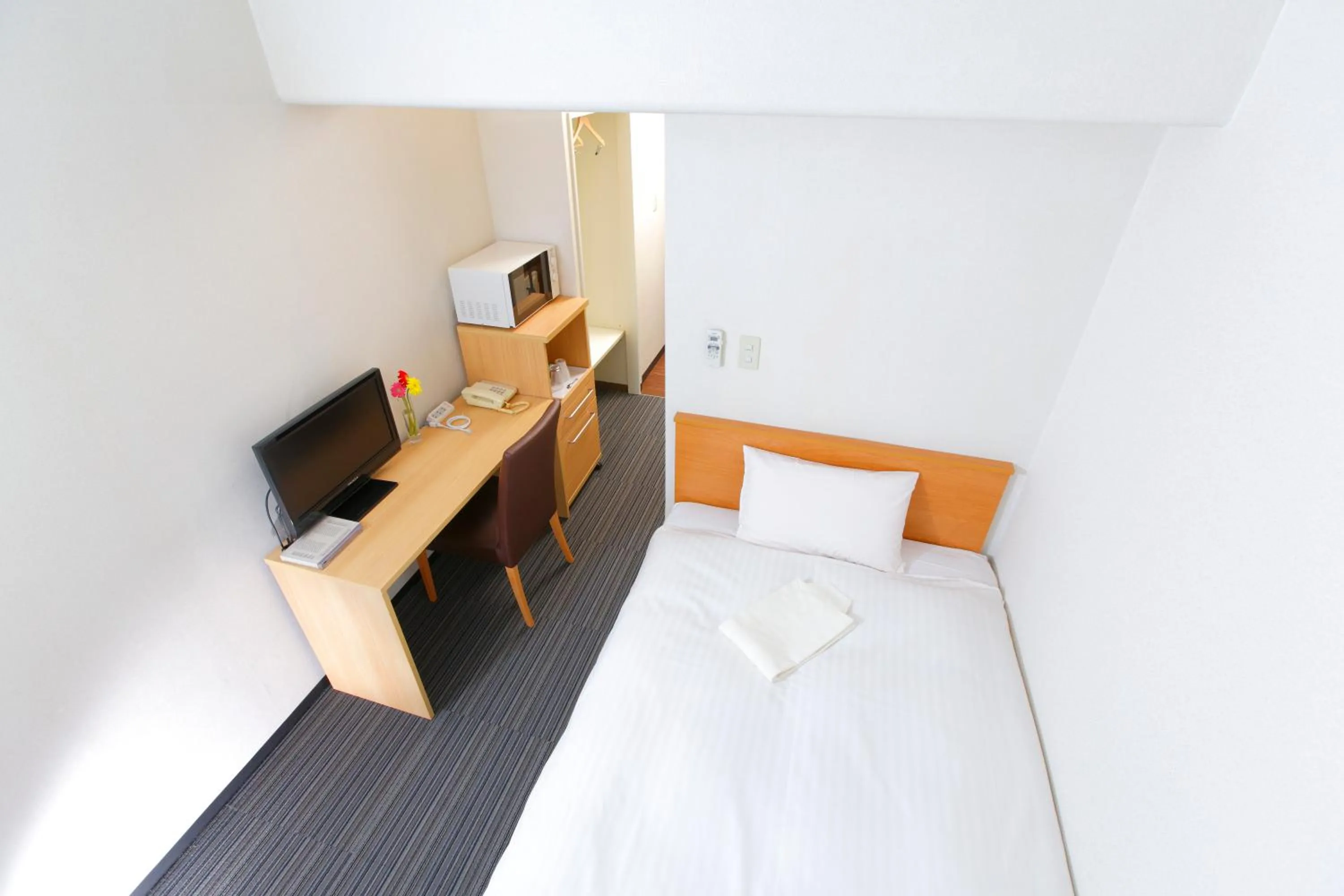 Photo of the whole room, Bed in FLEXSTAY INN Tokiwadai