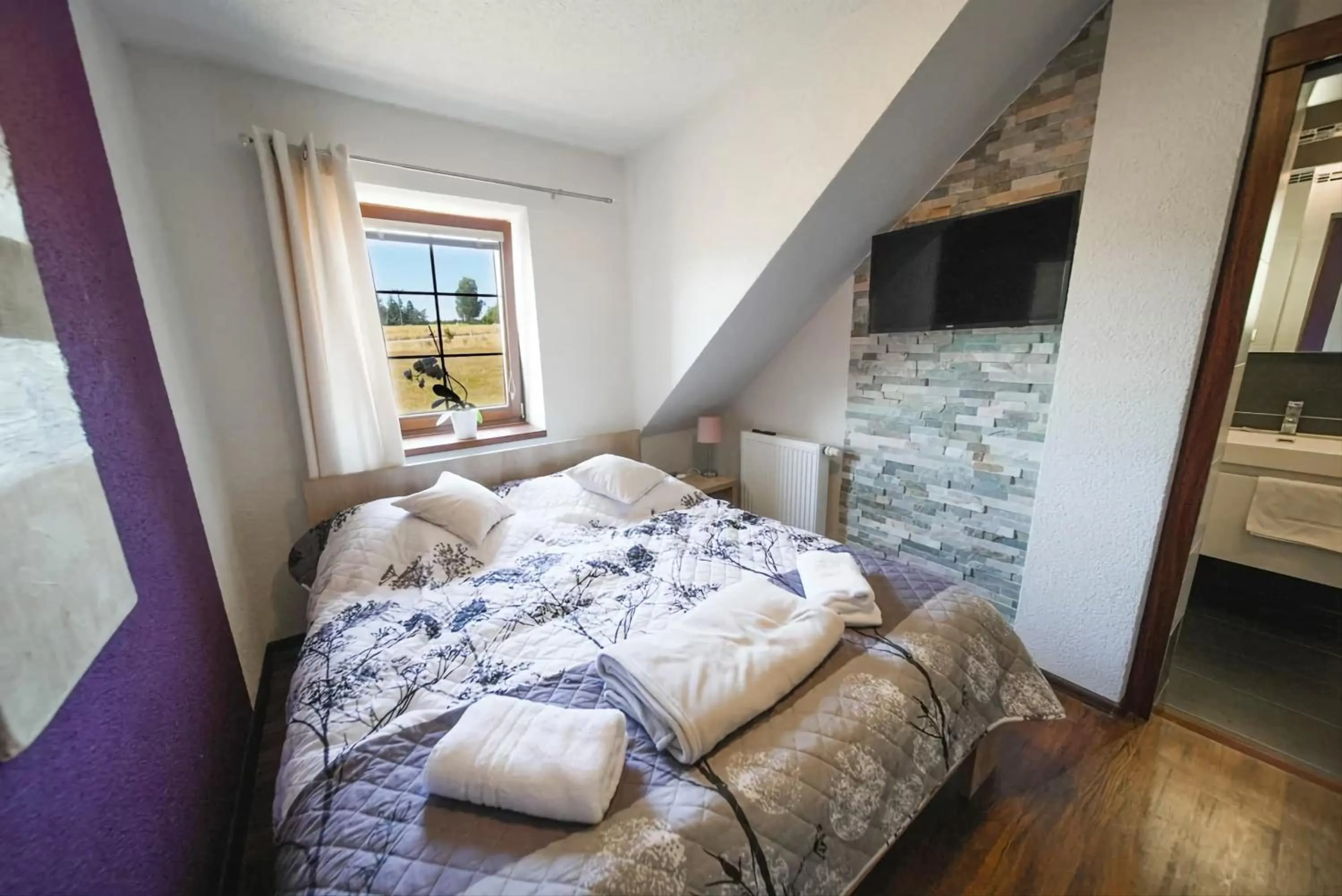 Bed in Wellness Penzion Life