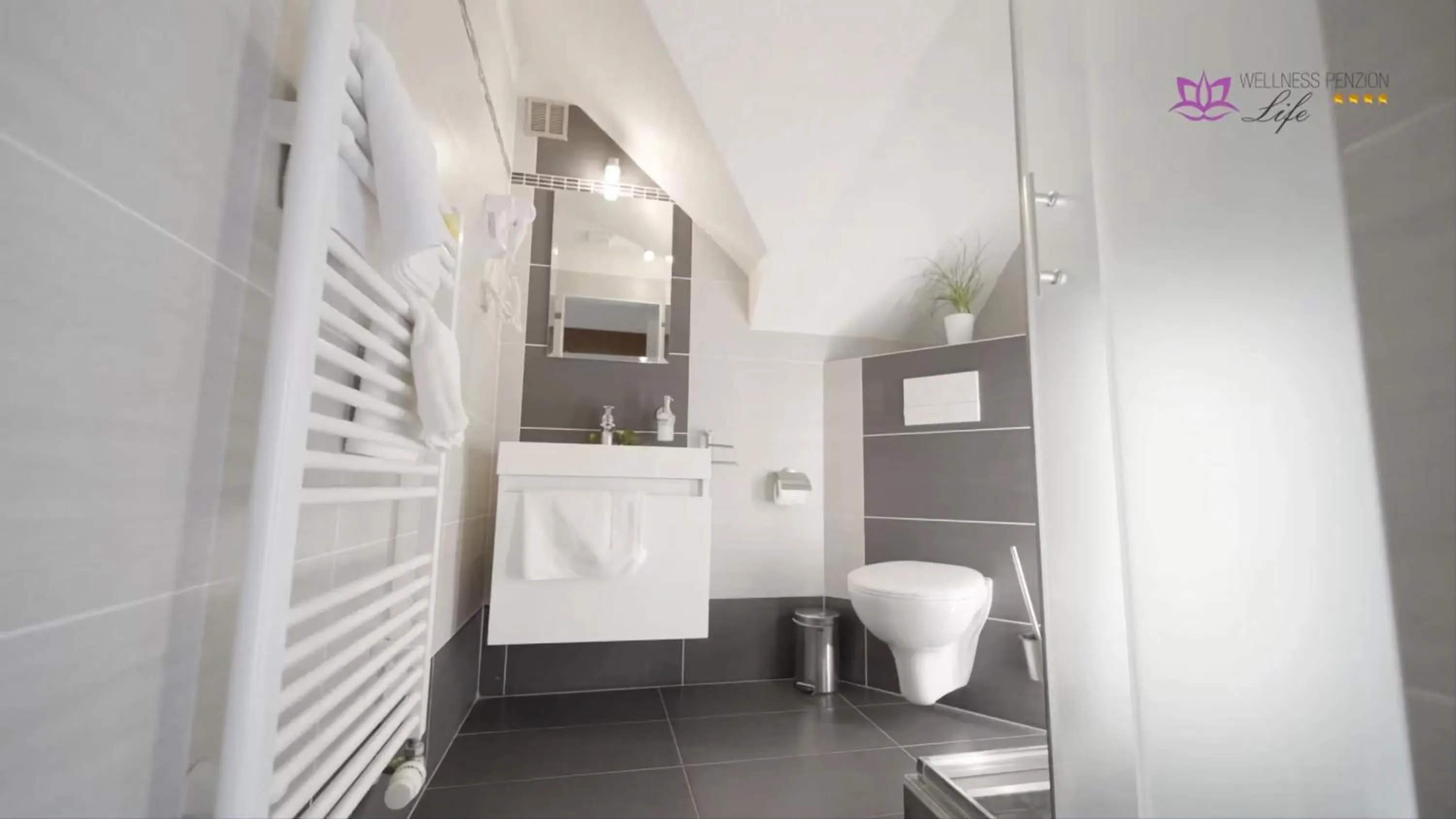 Bathroom in Wellness Penzion Life