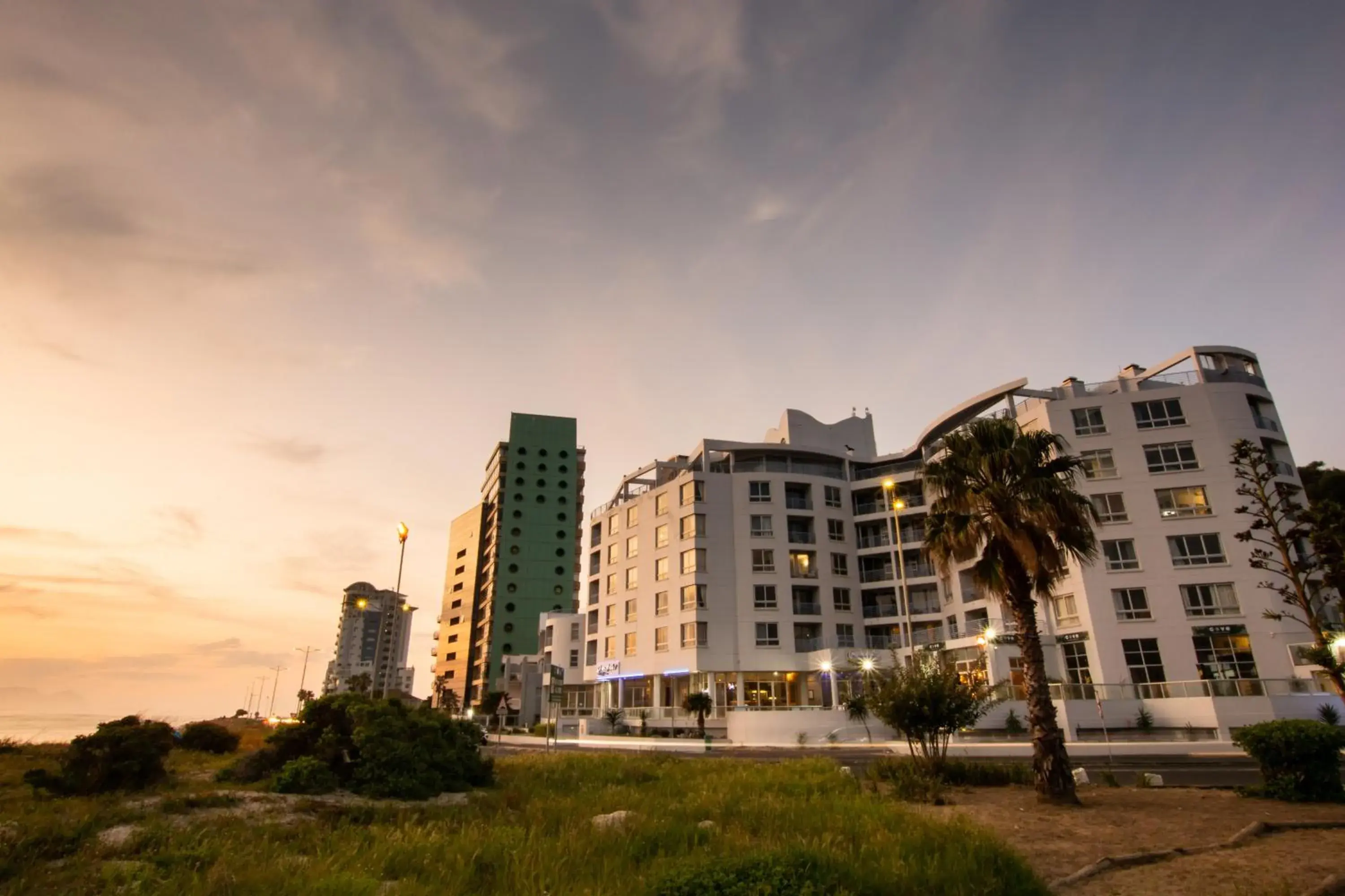 Property building in Ocean Breeze Hotel Property building in Ocean Breeze Hotel