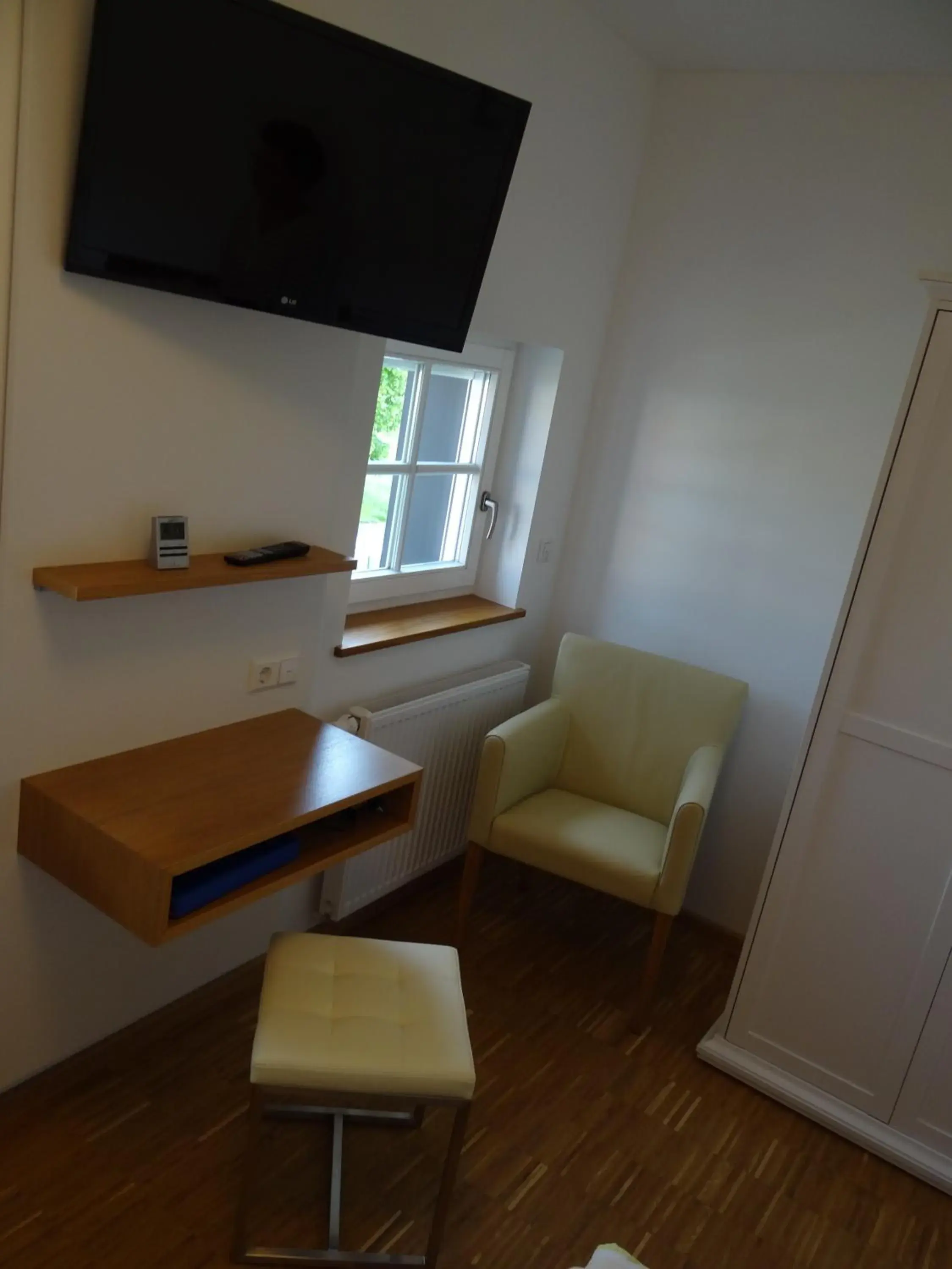 Photo of the whole room in Landgasthaus zum Seysingshof Photo of the whole room in Landgasthaus zum Seysingshof