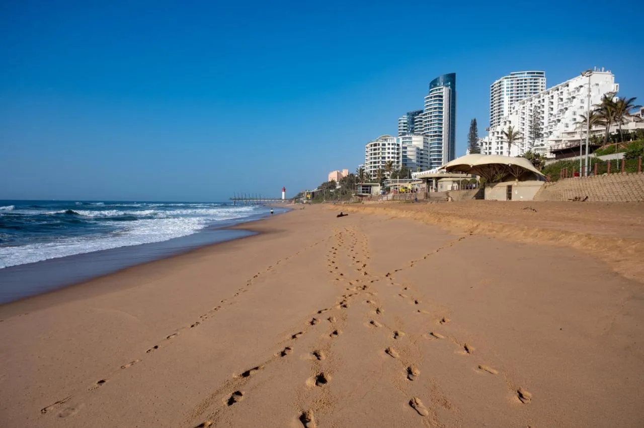Beach in Luxury Bellagio 304 Two Bed with Inverter
