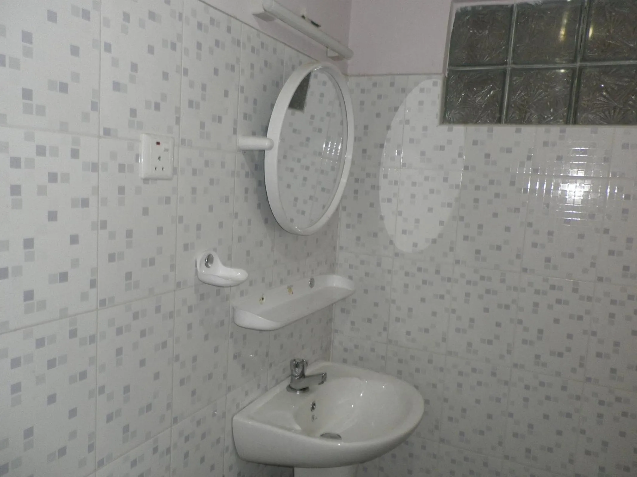 Bathroom in McCarthy Guesthouse