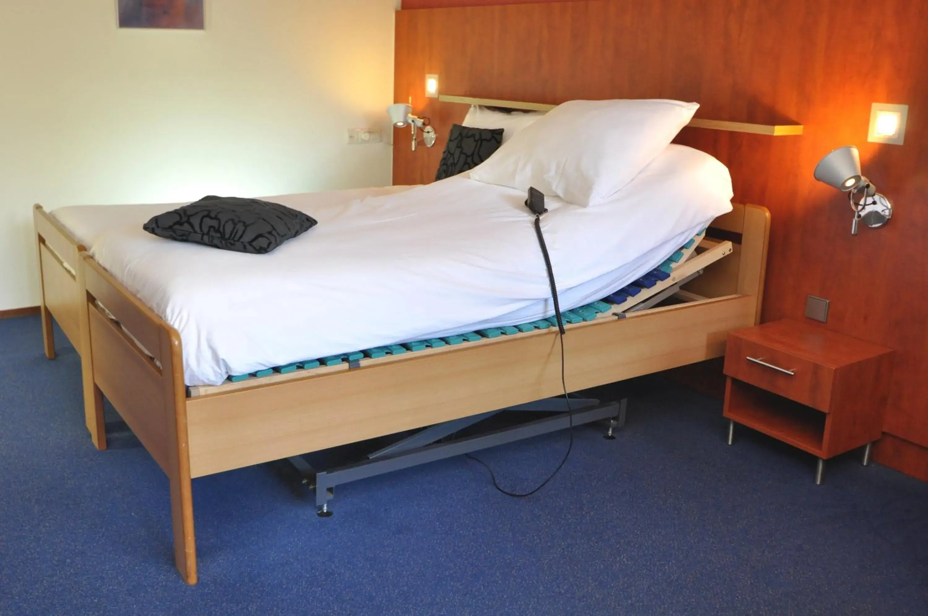 Double Room - Disability Access in Hotel Restaurant de Meulenhoek Double Room - Disability Access in Hotel Restaurant de Meulenhoek