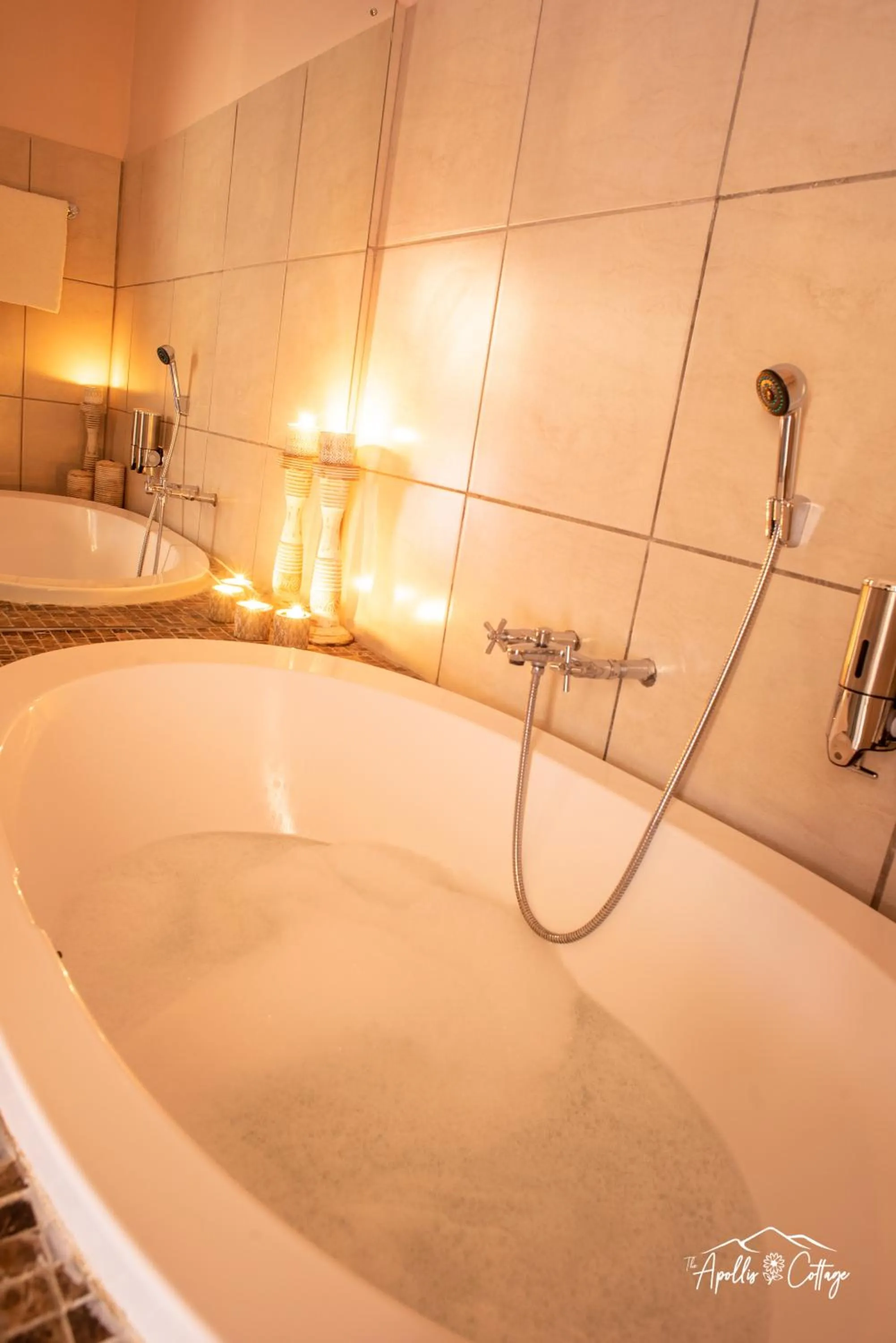 Bathroom in Apollis Cottage