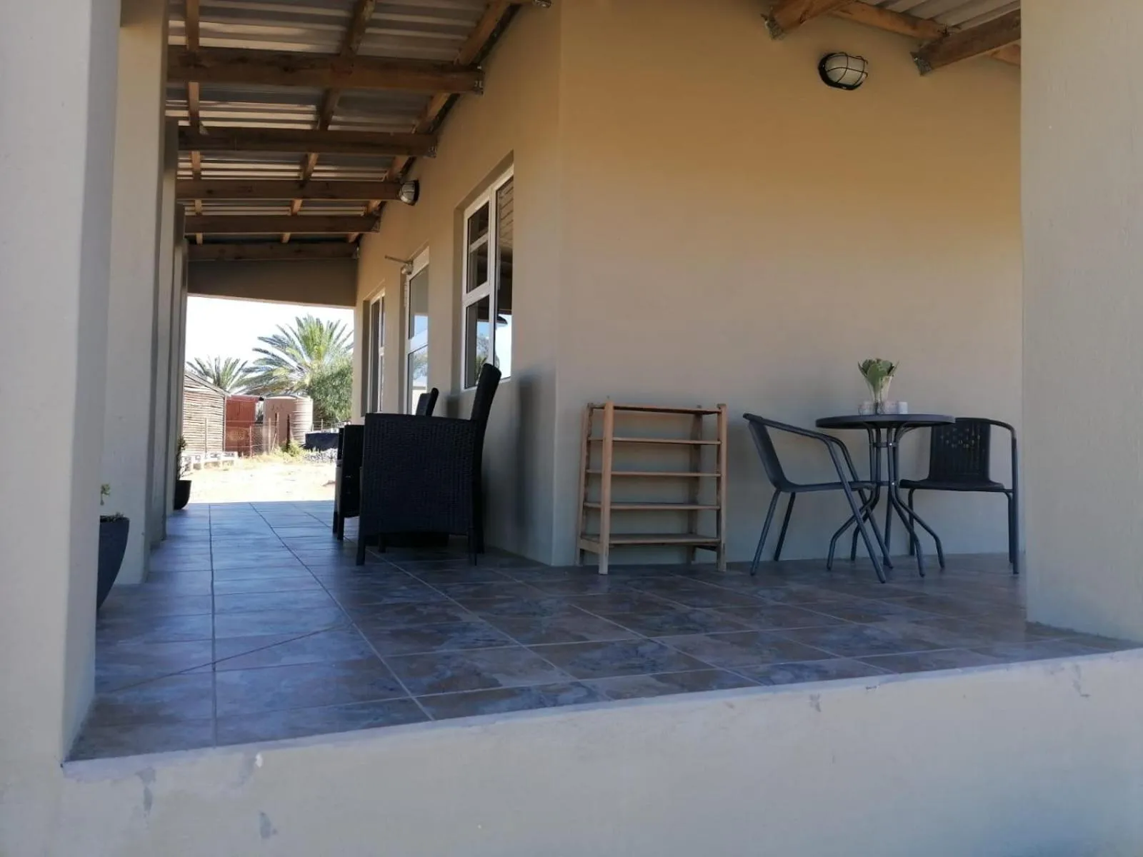 Property building in Apollis Cottage